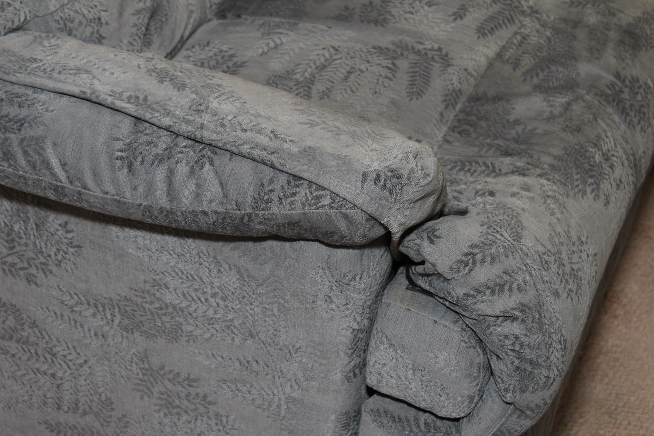 Flexsteel Blue Upholstered Sectional Sofa