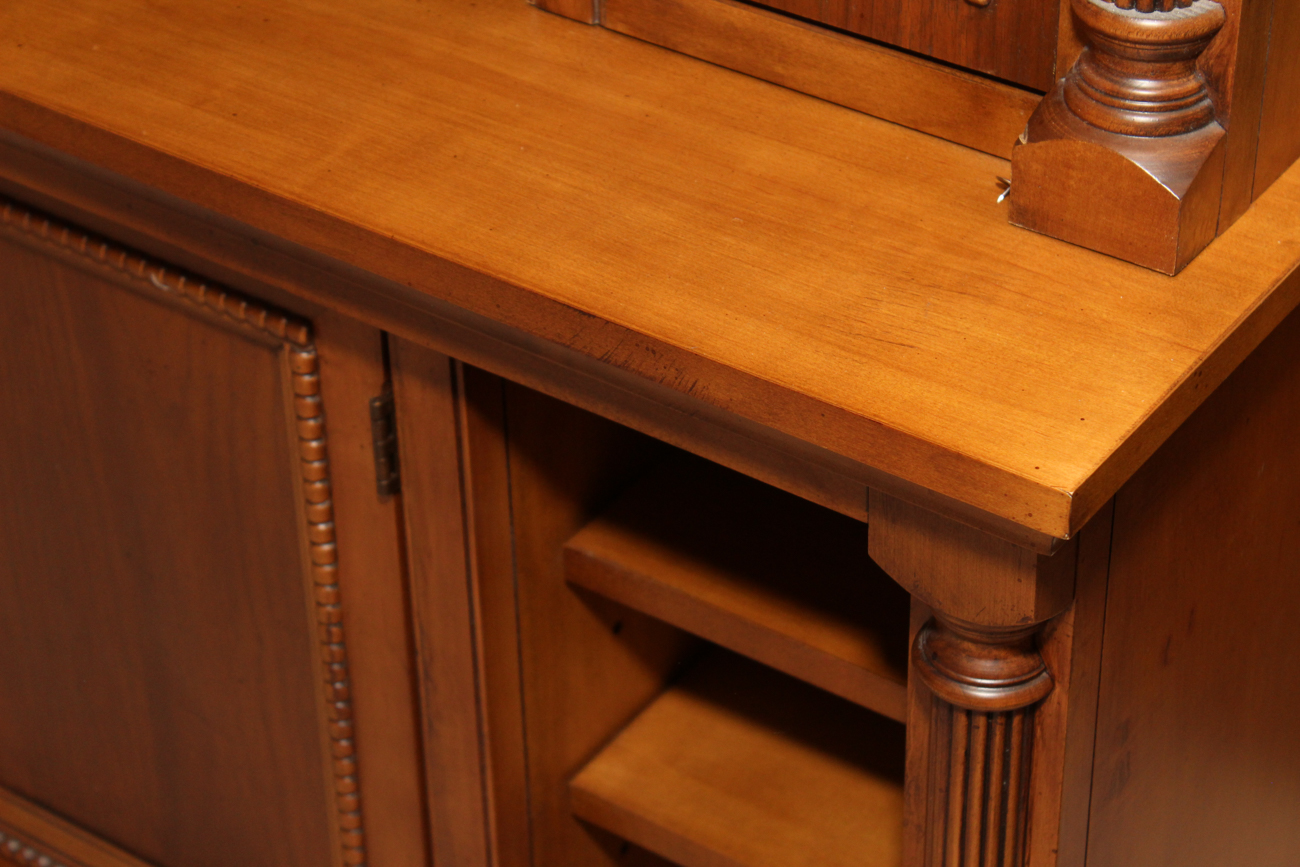 Romweber Viking Oak Entertainment Center