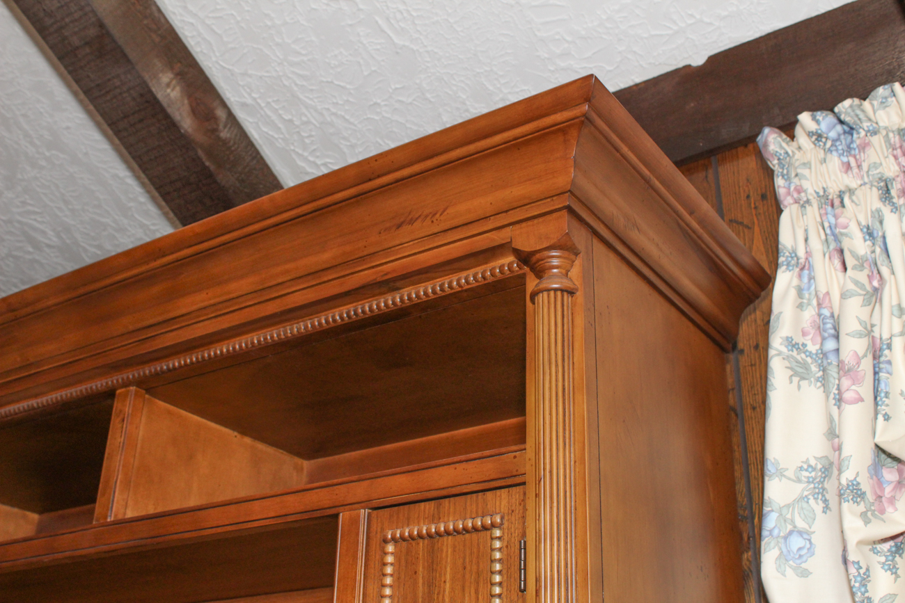 Romweber Viking Oak Entertainment Center