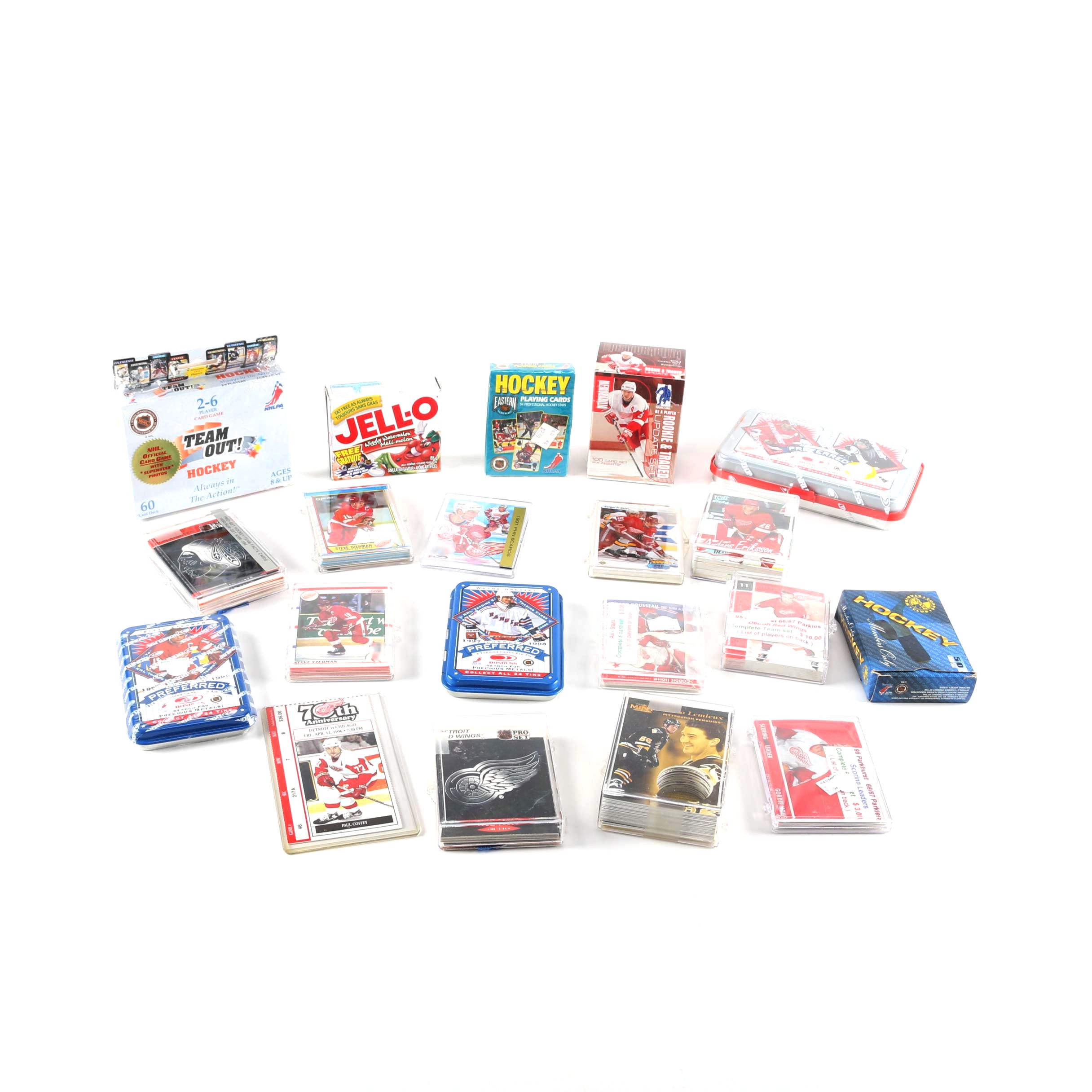 Assortment of Hockey Cards