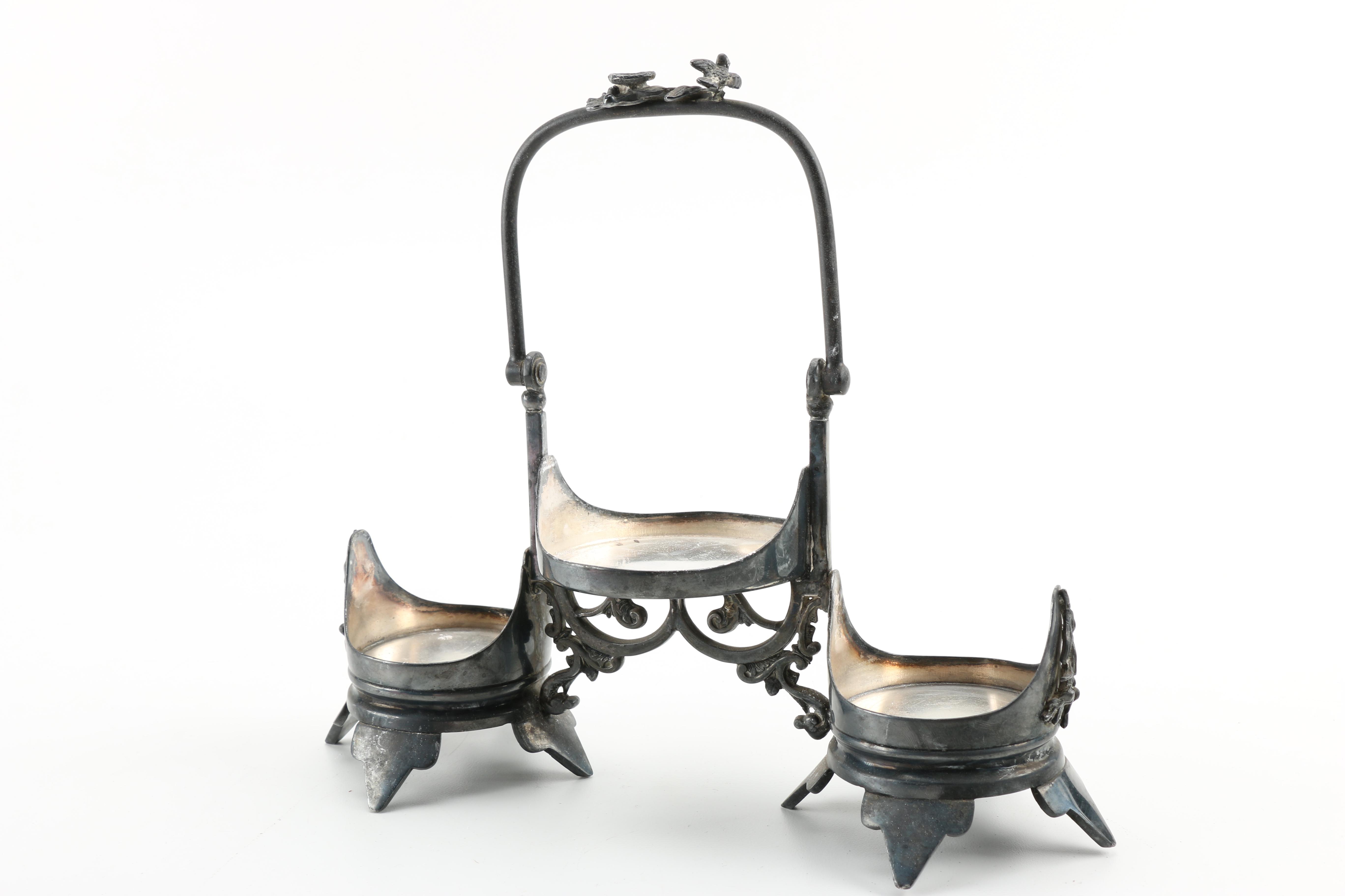 Wilcox Silver Plate Co. Carrier With Rose Tone Vanity Set