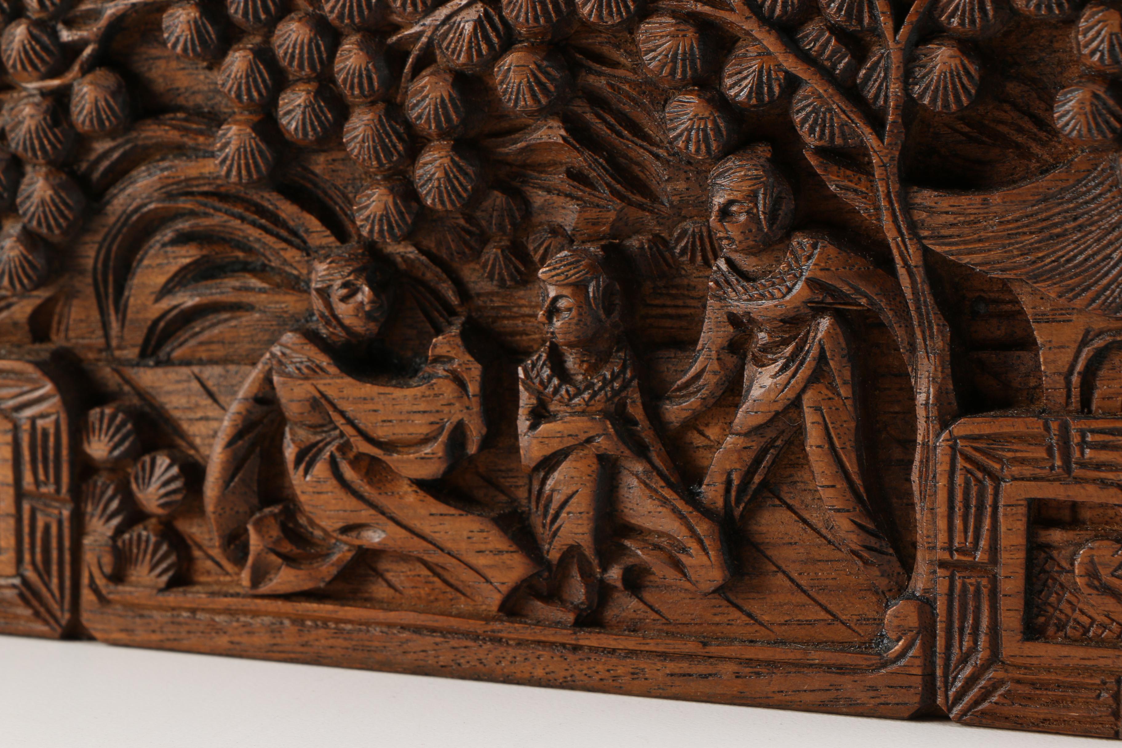 Chinese Carved Wooden Box