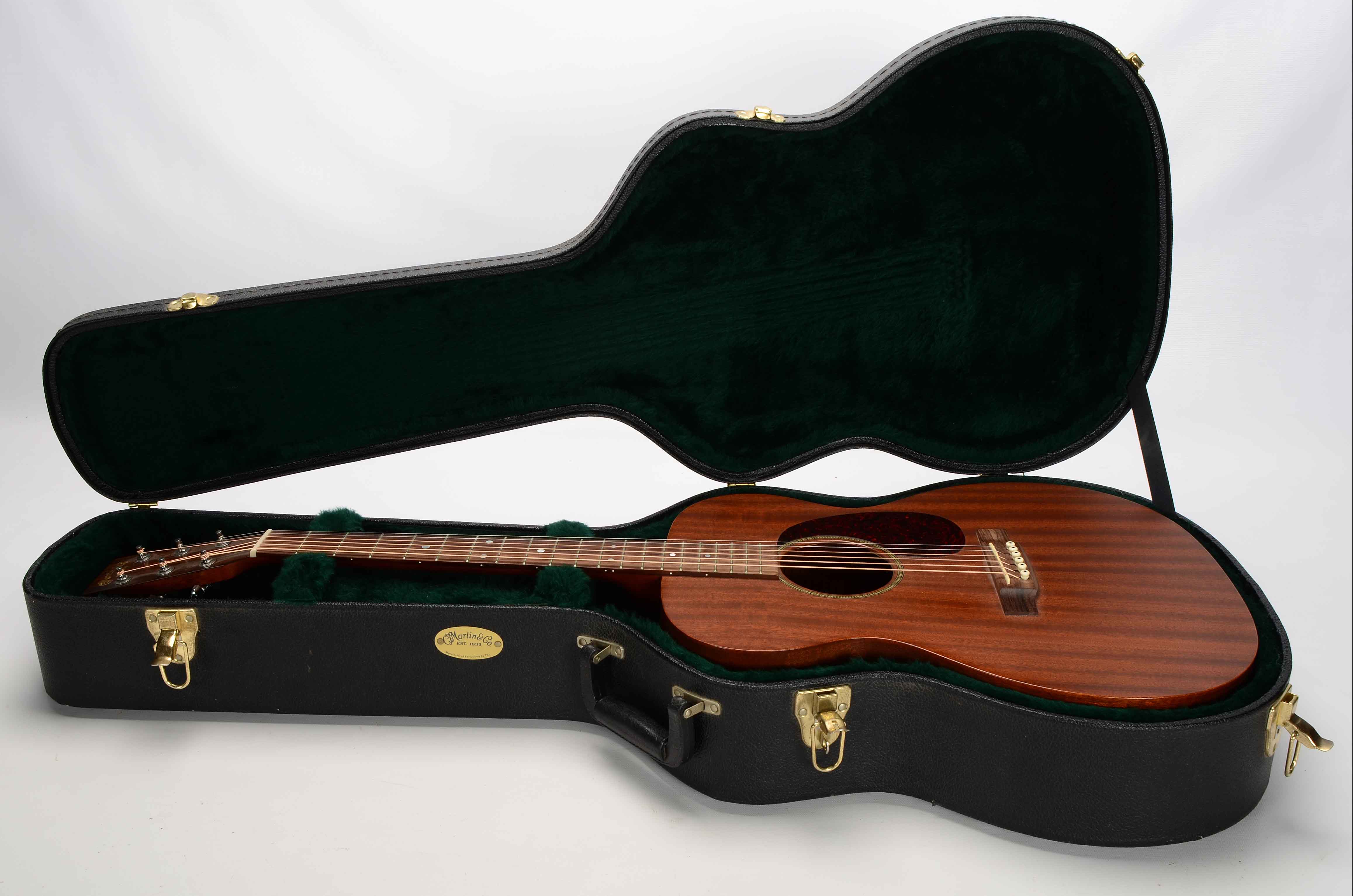 Martin 000-15M Acoustic Guitar and Case