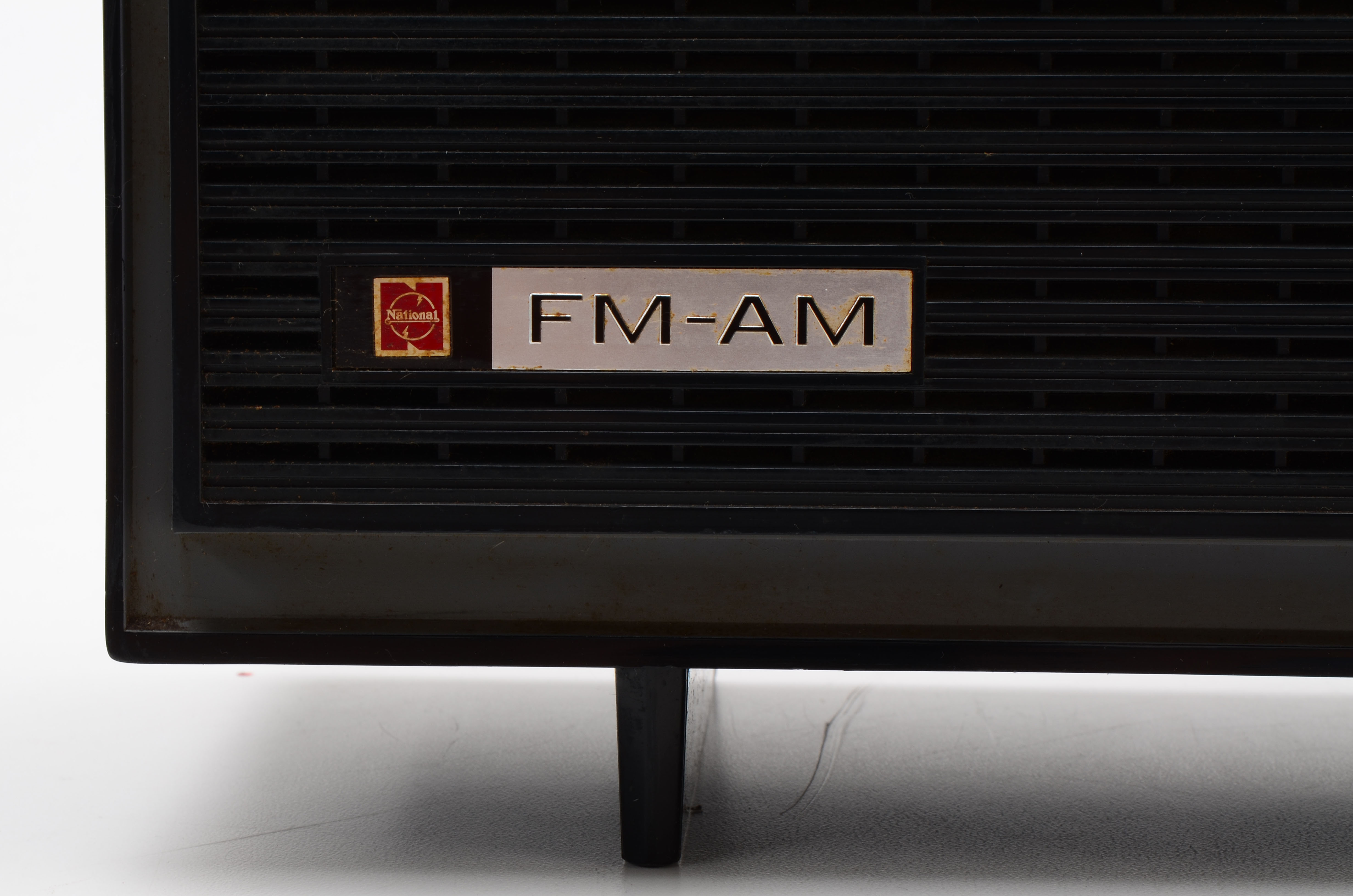 National Panasonic AM-FM Radio