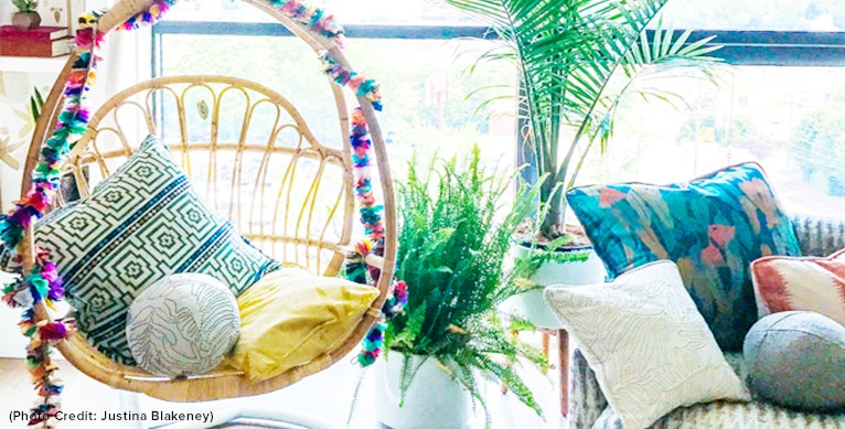 Tips Of The Trade : Bringing Outdoors In With Bohemian Justina Blakeney Of The Jungalow