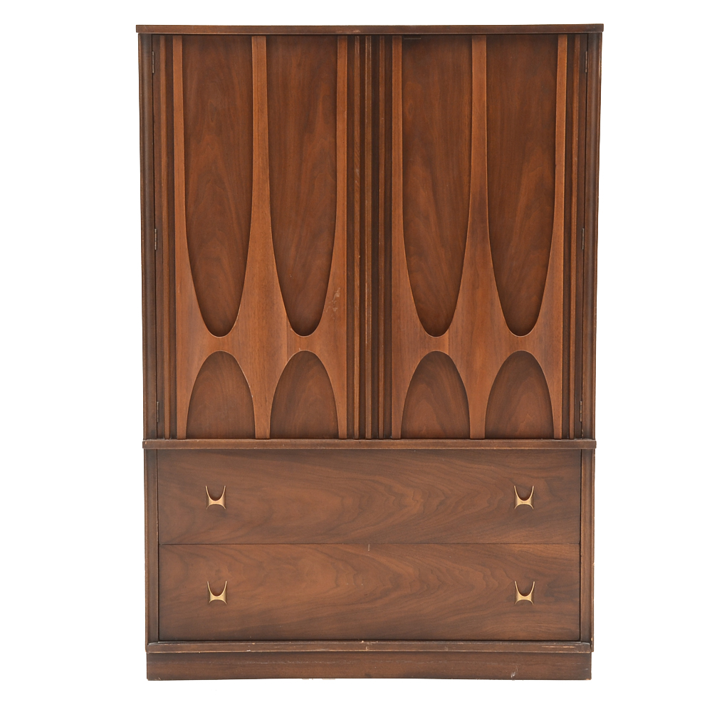 Broyhill "Brasilia" Linen Press