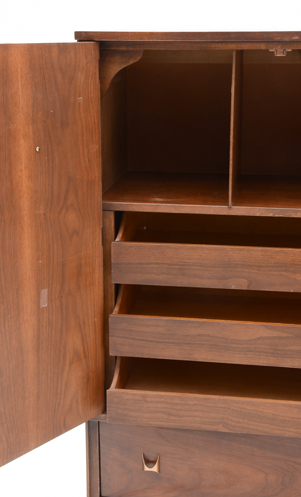 Broyhill "Brasilia" Linen Press