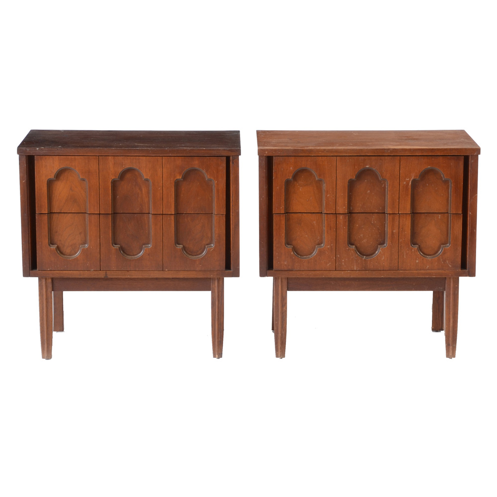 Mid Century Modern Dixie Walnut Nightstands