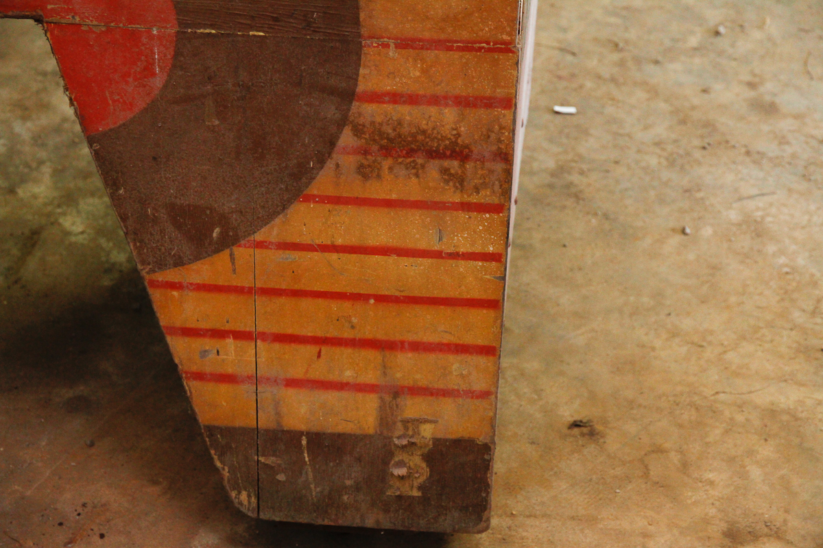 1950 Bally "Turf King" Bingo Pinball Machine