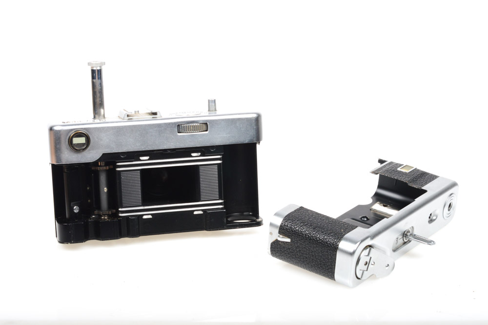 Voigtlander Vitessa 5mm Folding Range Finder Cameras