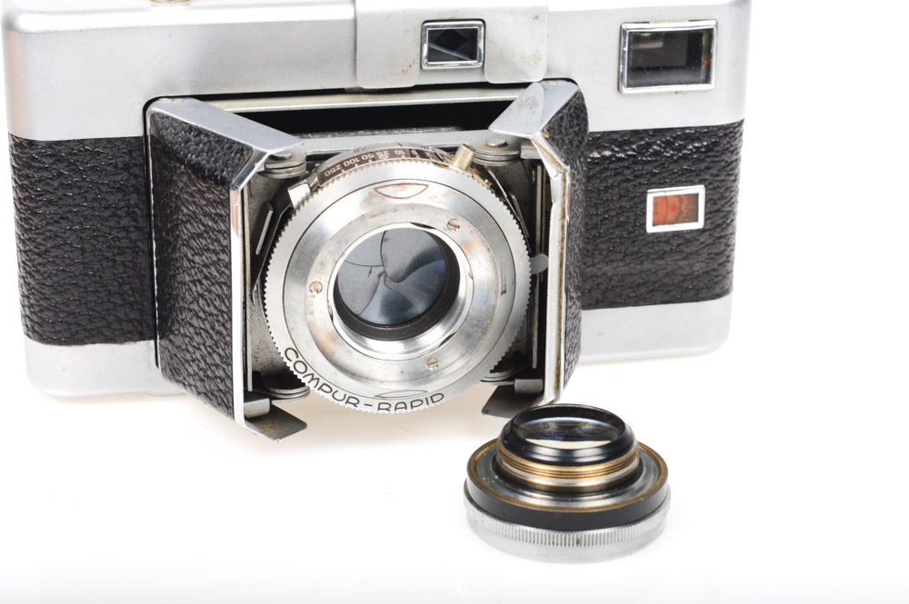 Voigtlander Vitessa 5mm Folding Range Finder Cameras