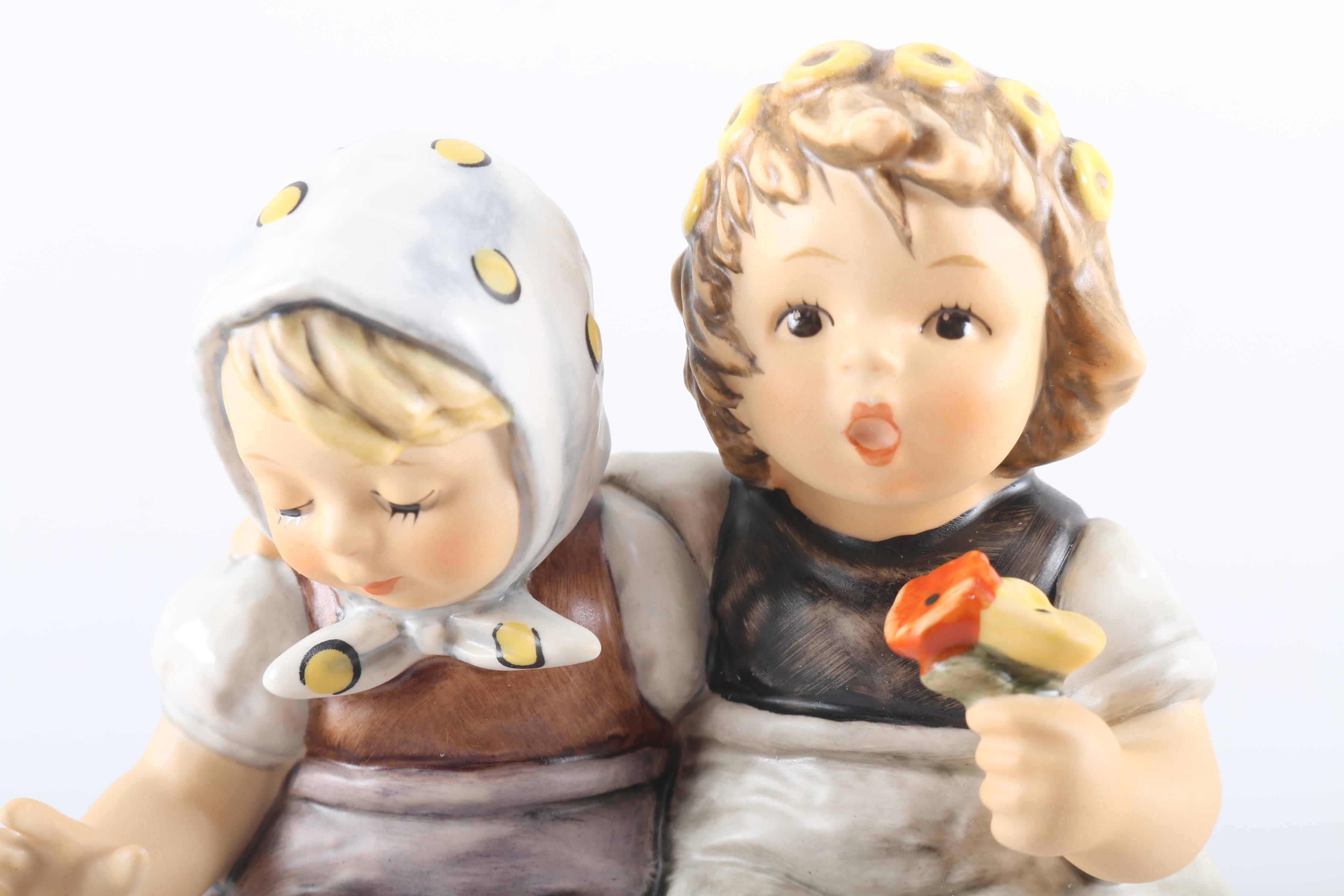 2000 First Issue Hummel Goebel "Pleasant Moment" Ceramic Figurine