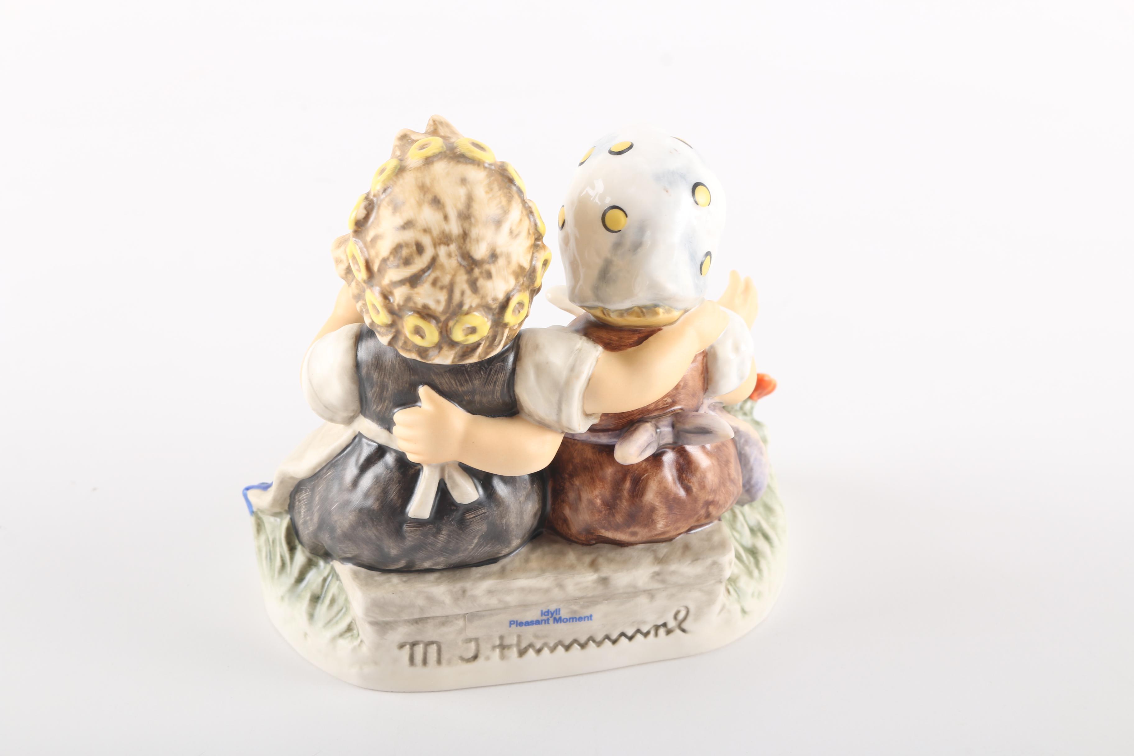 2000 First Issue Hummel Goebel "Pleasant Moment" Ceramic Figurine