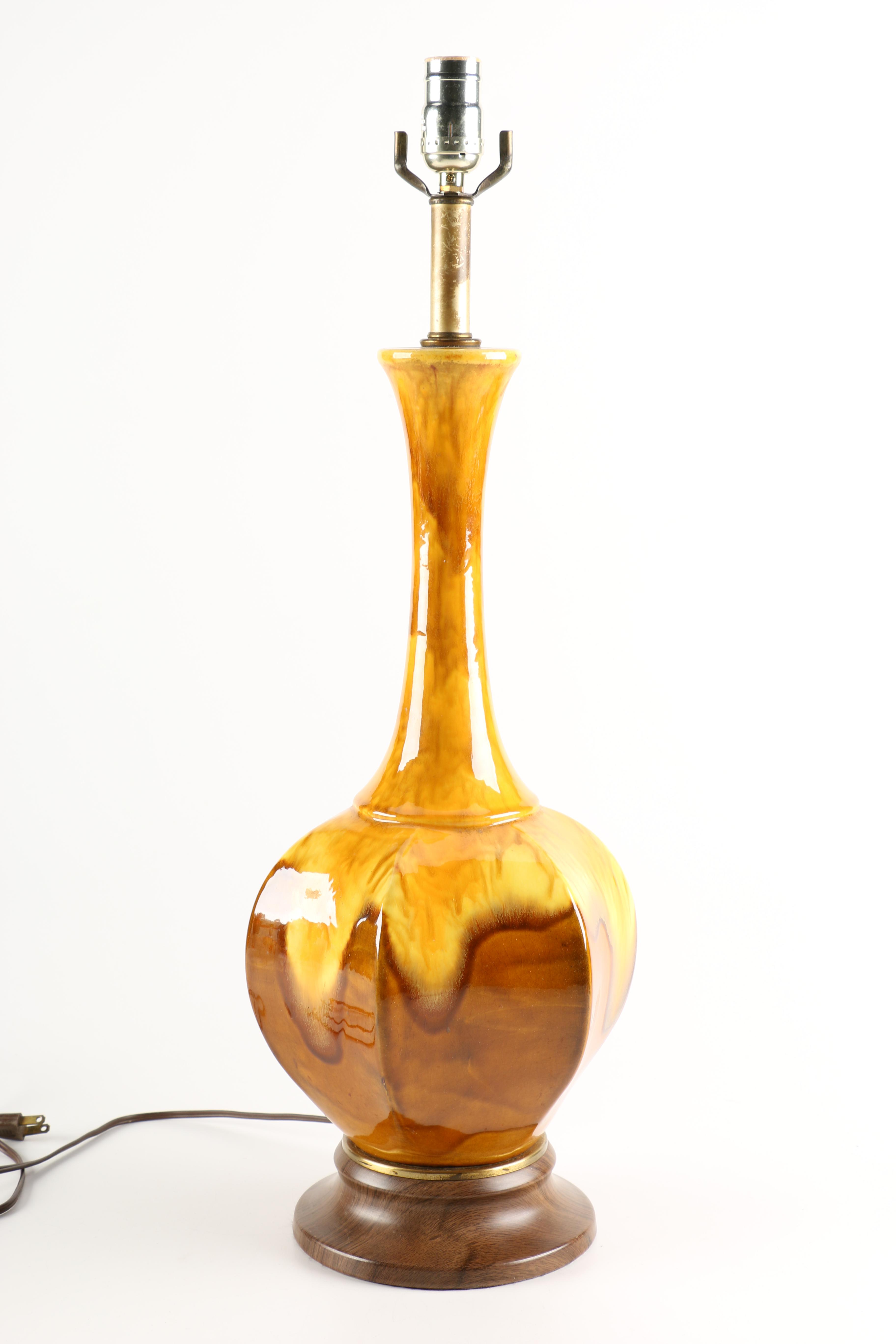 Mid Century Modern Ceramic Table Lamp