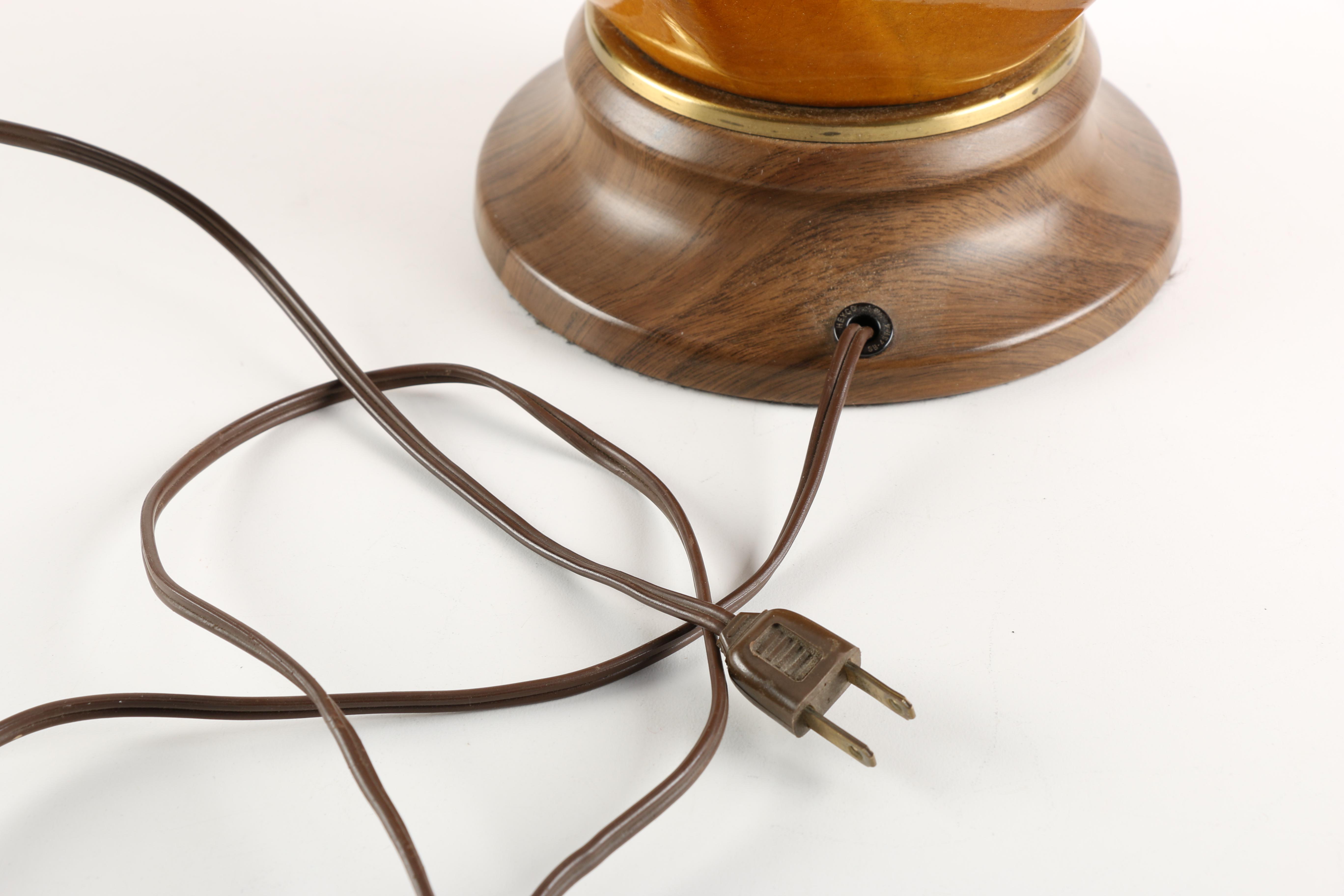 Mid Century Modern Ceramic Table Lamp