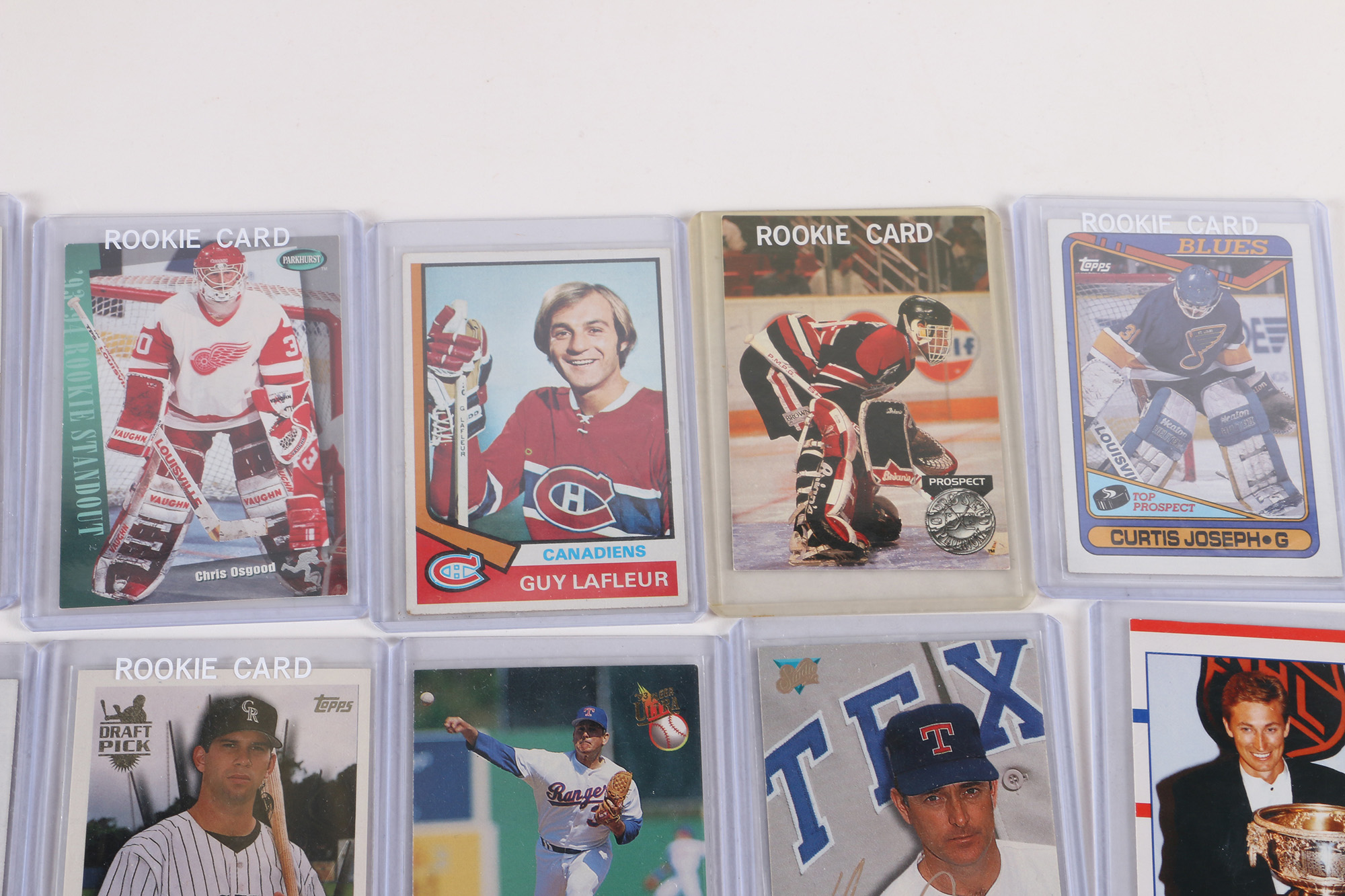 Vintage and Contemporary Hockey Cards Including Various Wayne Gretzky