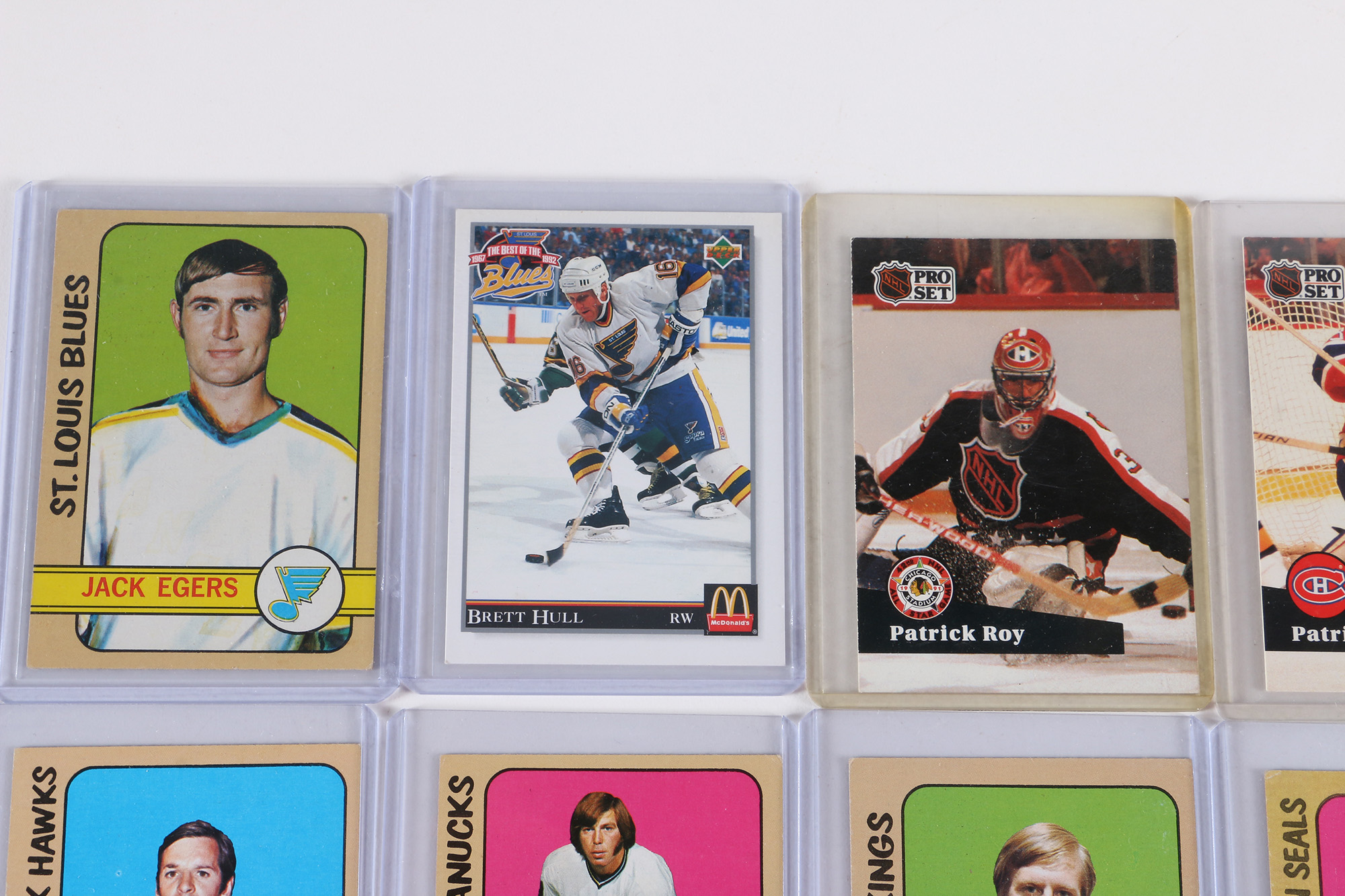 Vintage and Contemporary Hockey Cards Including Various Wayne Gretzky