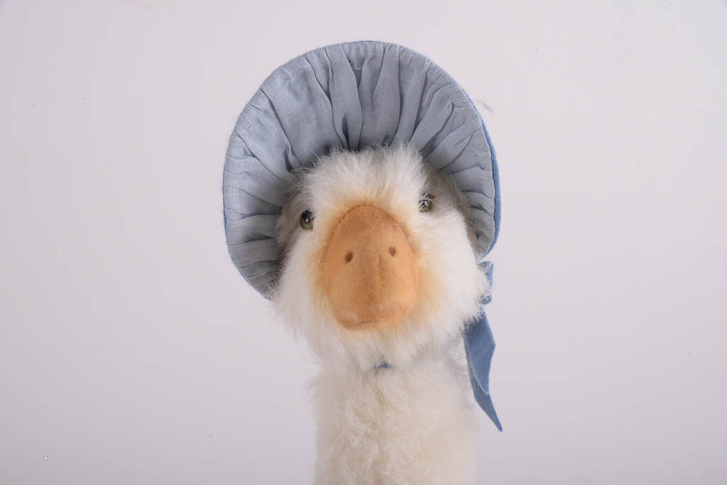 R. John Wright Beatrix Potter "Jemima Puddle Duck" With Original Box