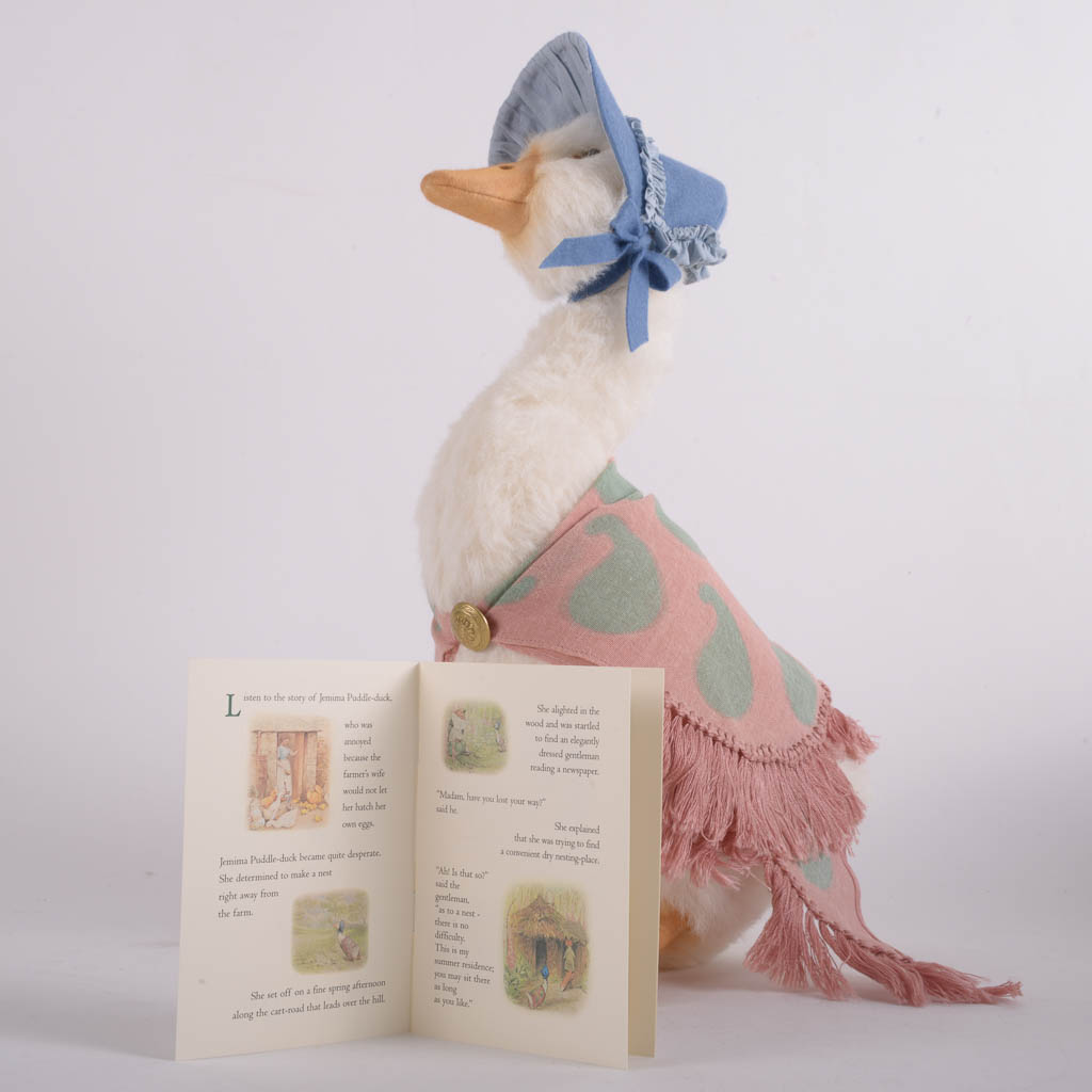 R. John Wright Beatrix Potter "Jemima Puddle Duck" With Original Box