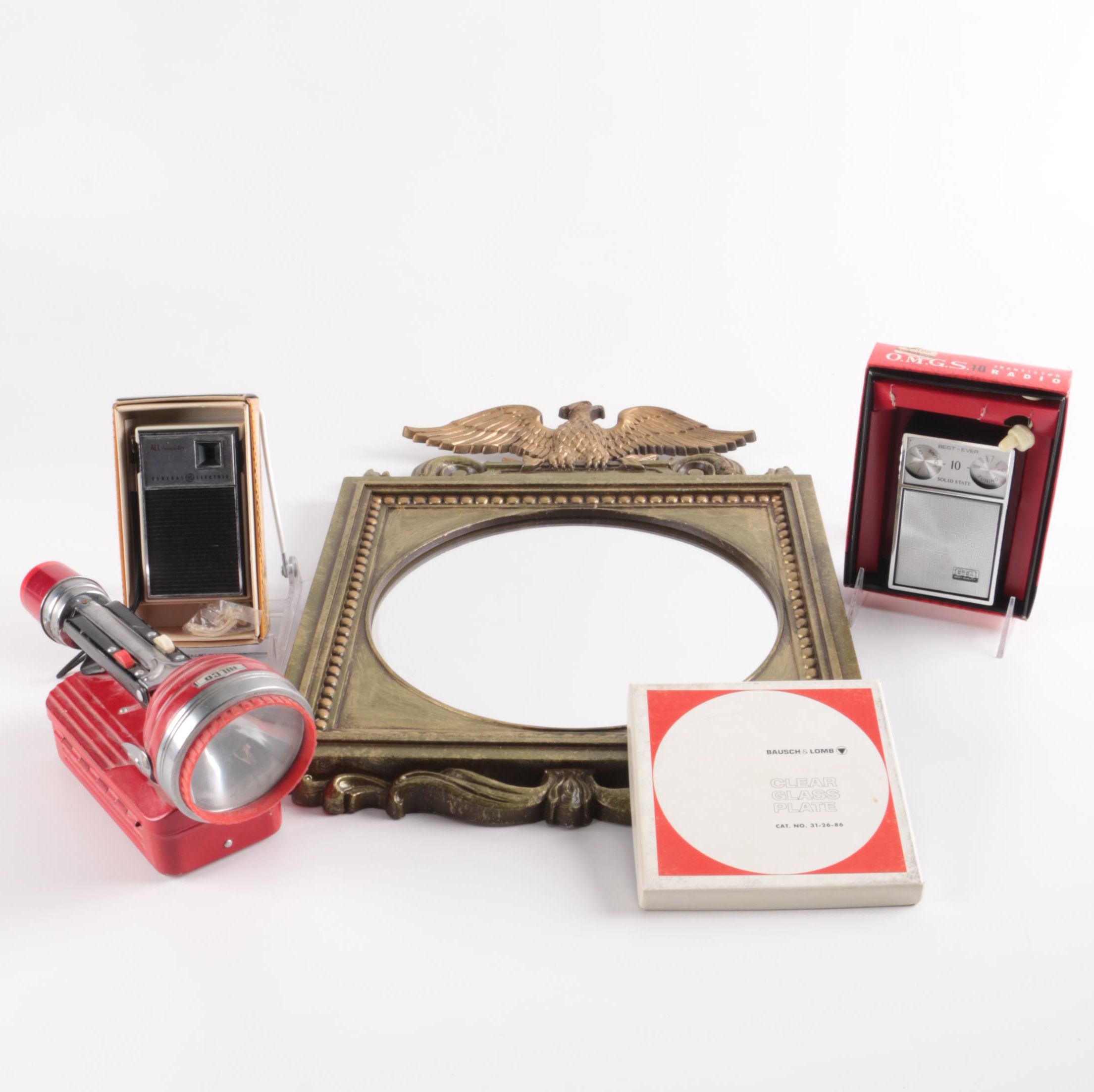 Vintage Transistor Radios and Decor