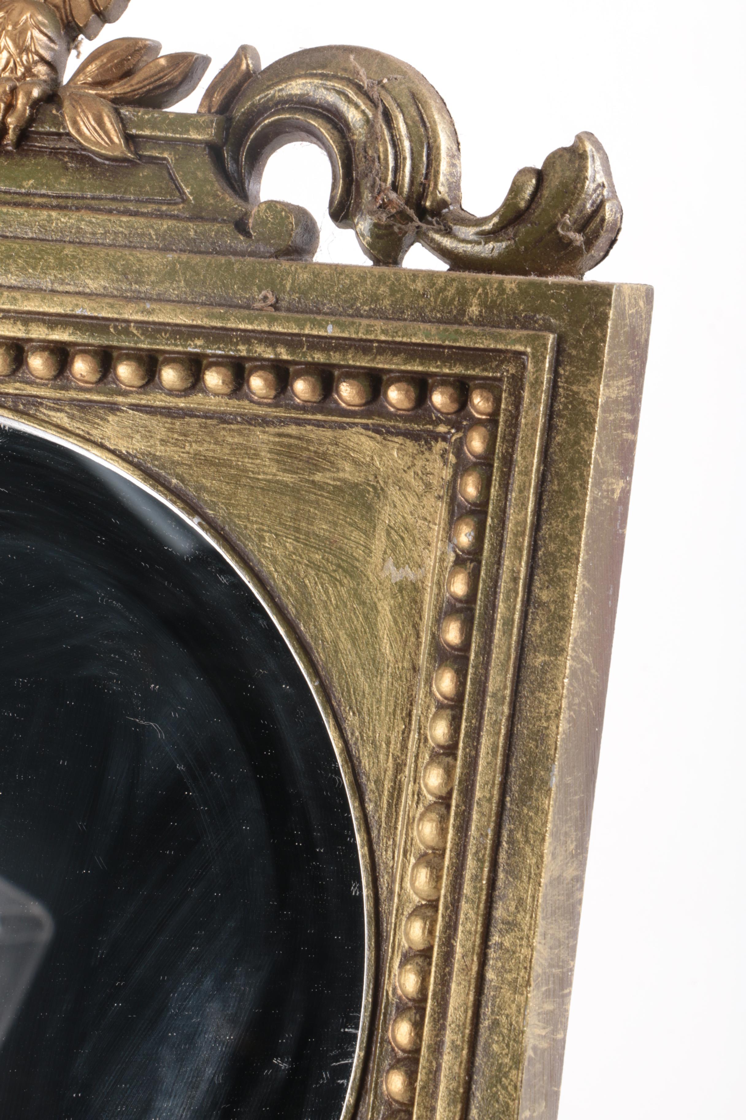 Vintage Transistor Radios and Decor