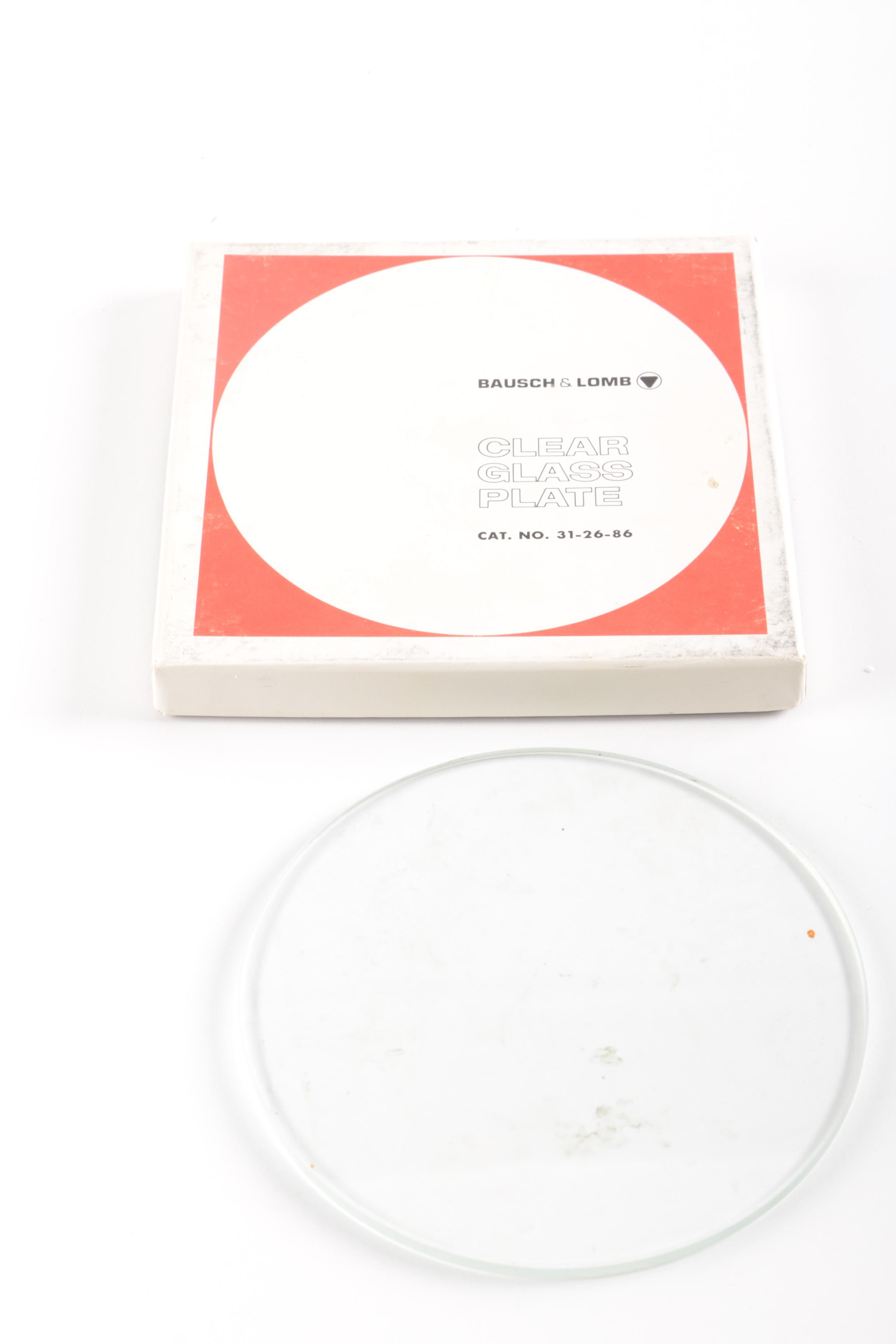 Vintage Transistor Radios and Decor