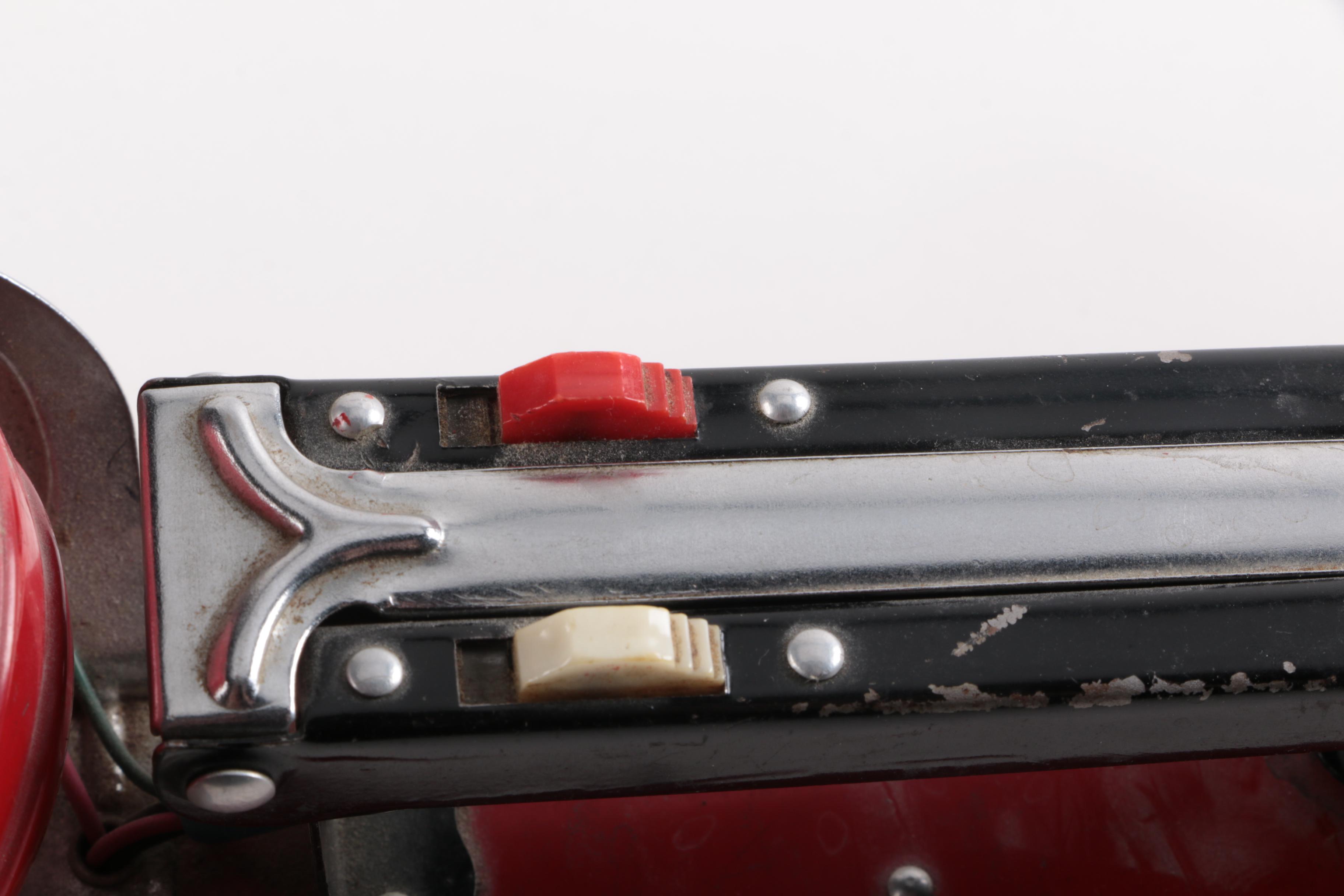 Vintage Transistor Radios and Decor