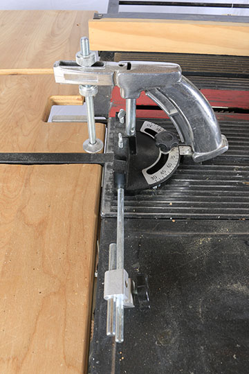 Craftsman 10-Inch Motorized Table Miter Saw