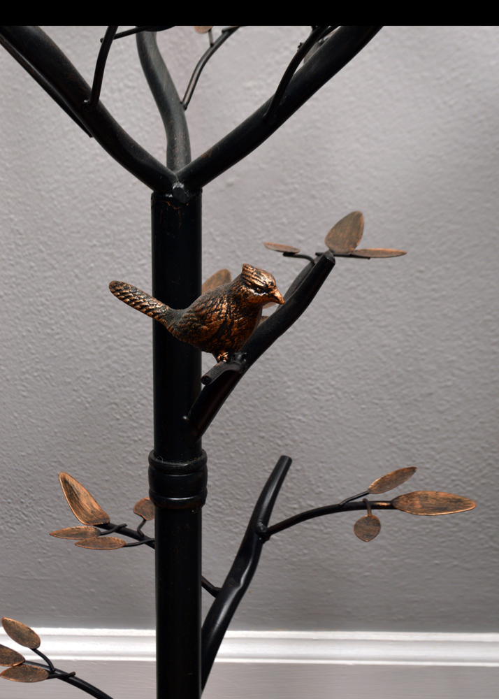 Contemporary Queen Anne Style Armchairs With Accent Table