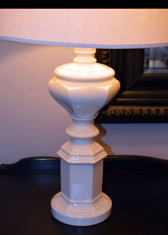 White Ceramic Table Lamp