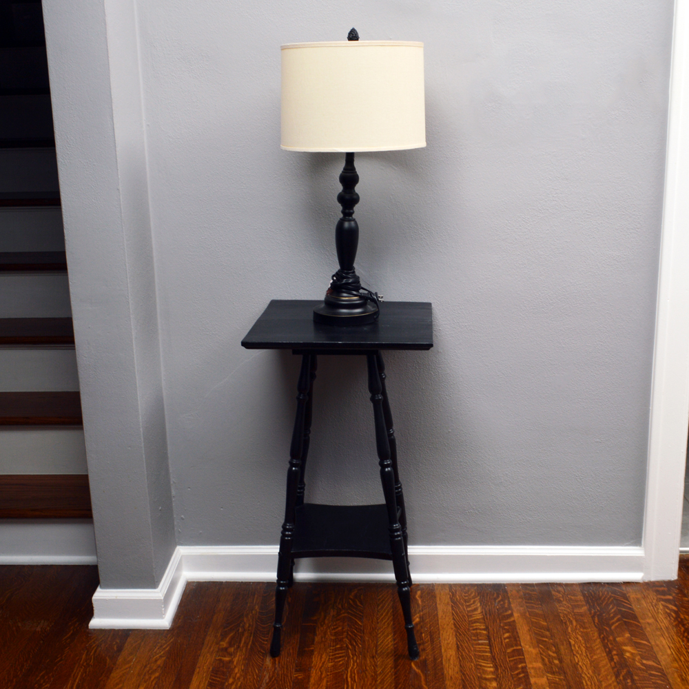 Black Accent Table and Lamp