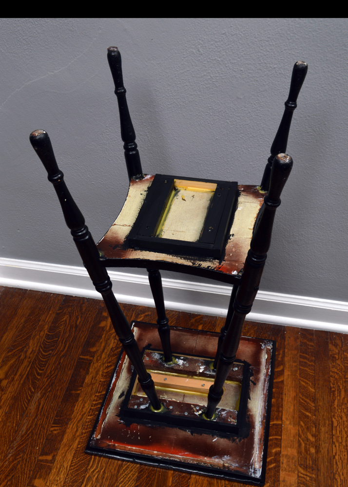 Black Accent Table and Lamp