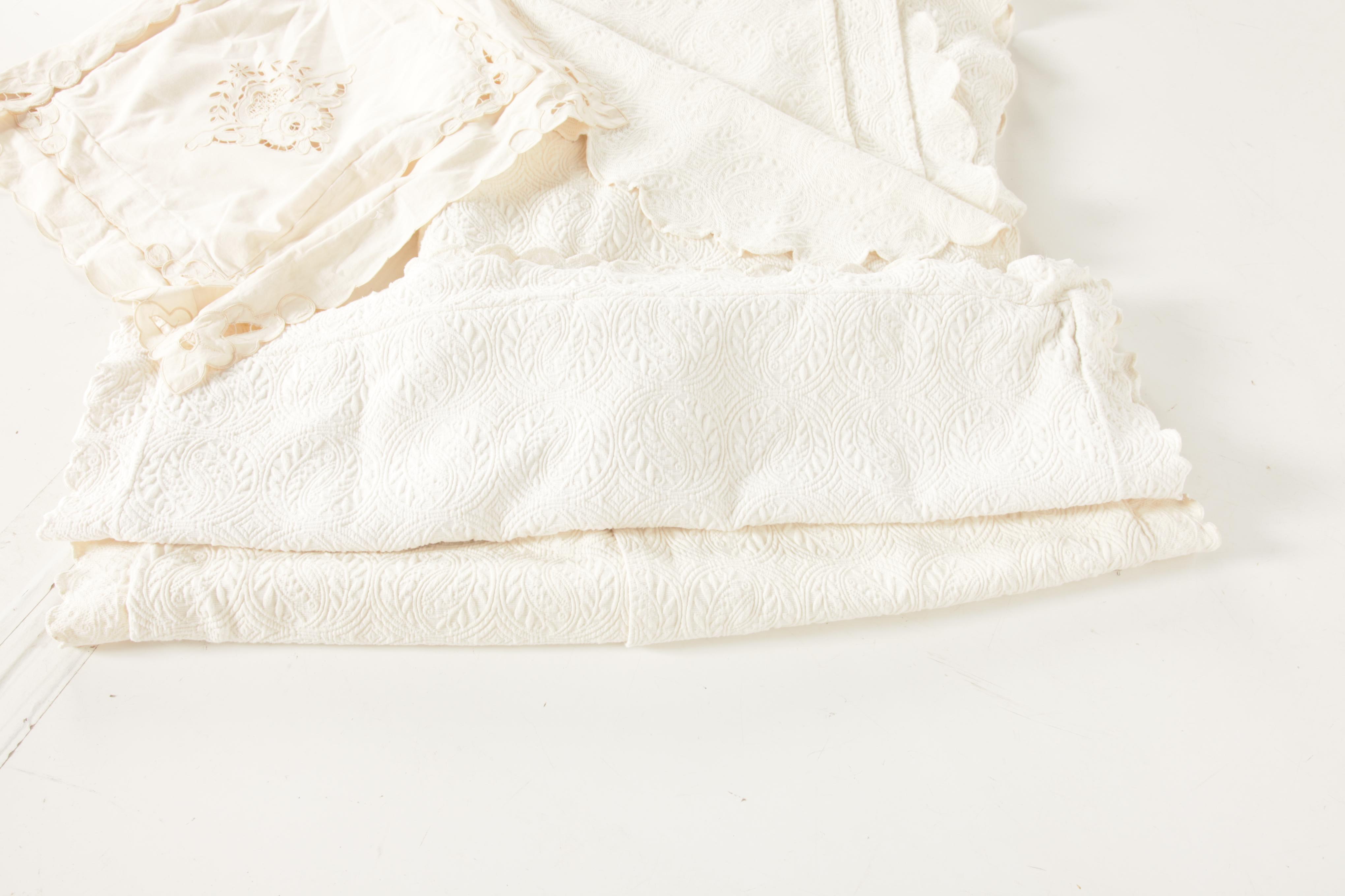 Assorted Linens