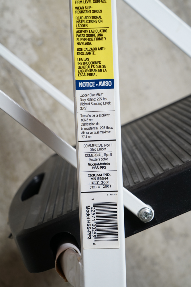 Folding Tricam Aluminum Step Ladder