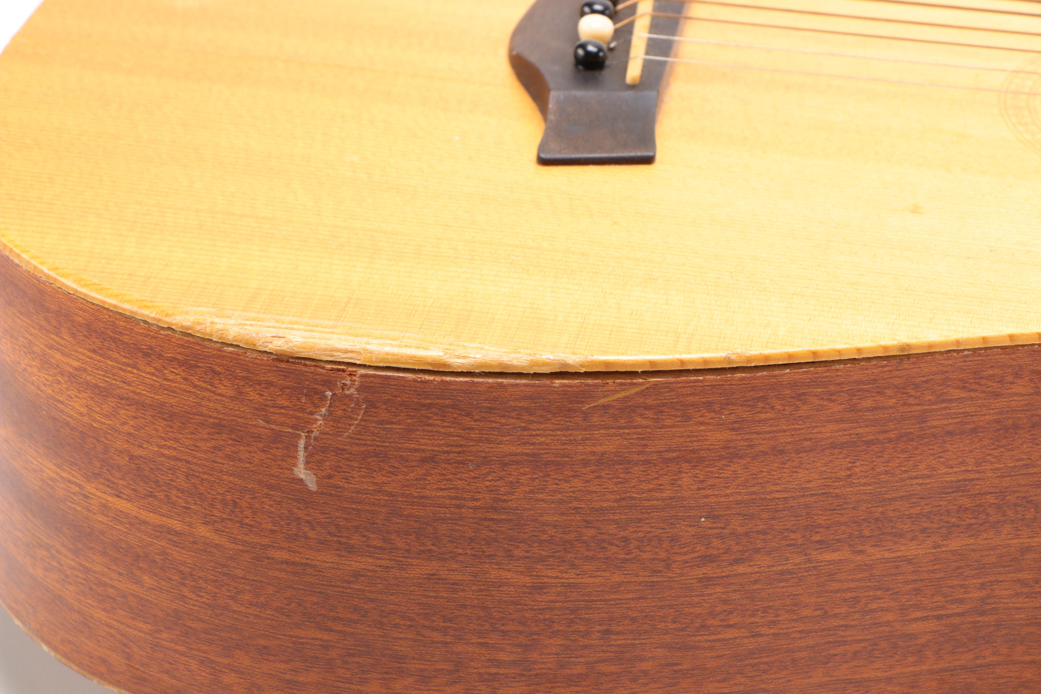 Taylor 1998 Baby Taylor 301 Acoustic Dreadnought Travel Guitar