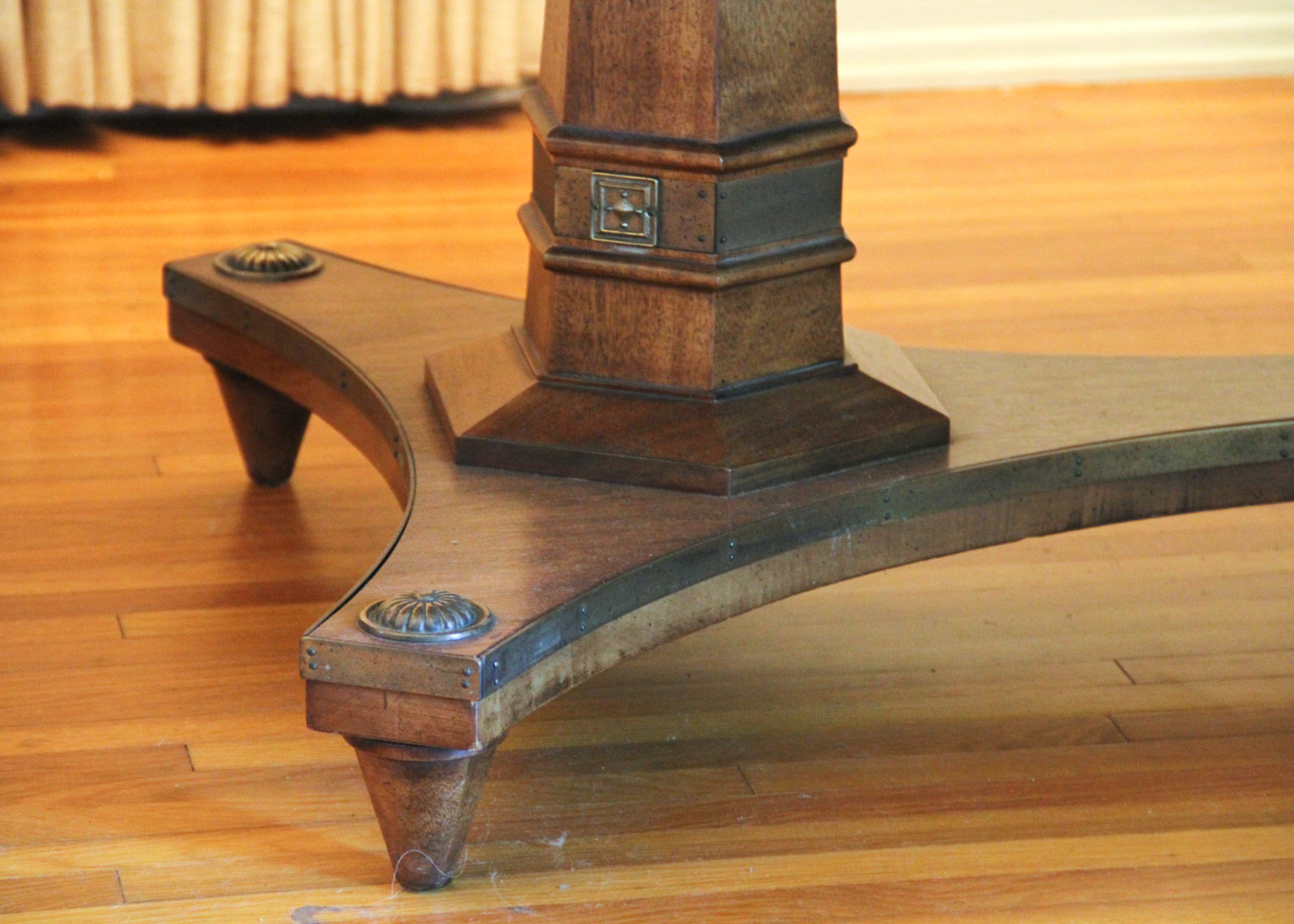 Vintage Dining Room Table and Four Chairs