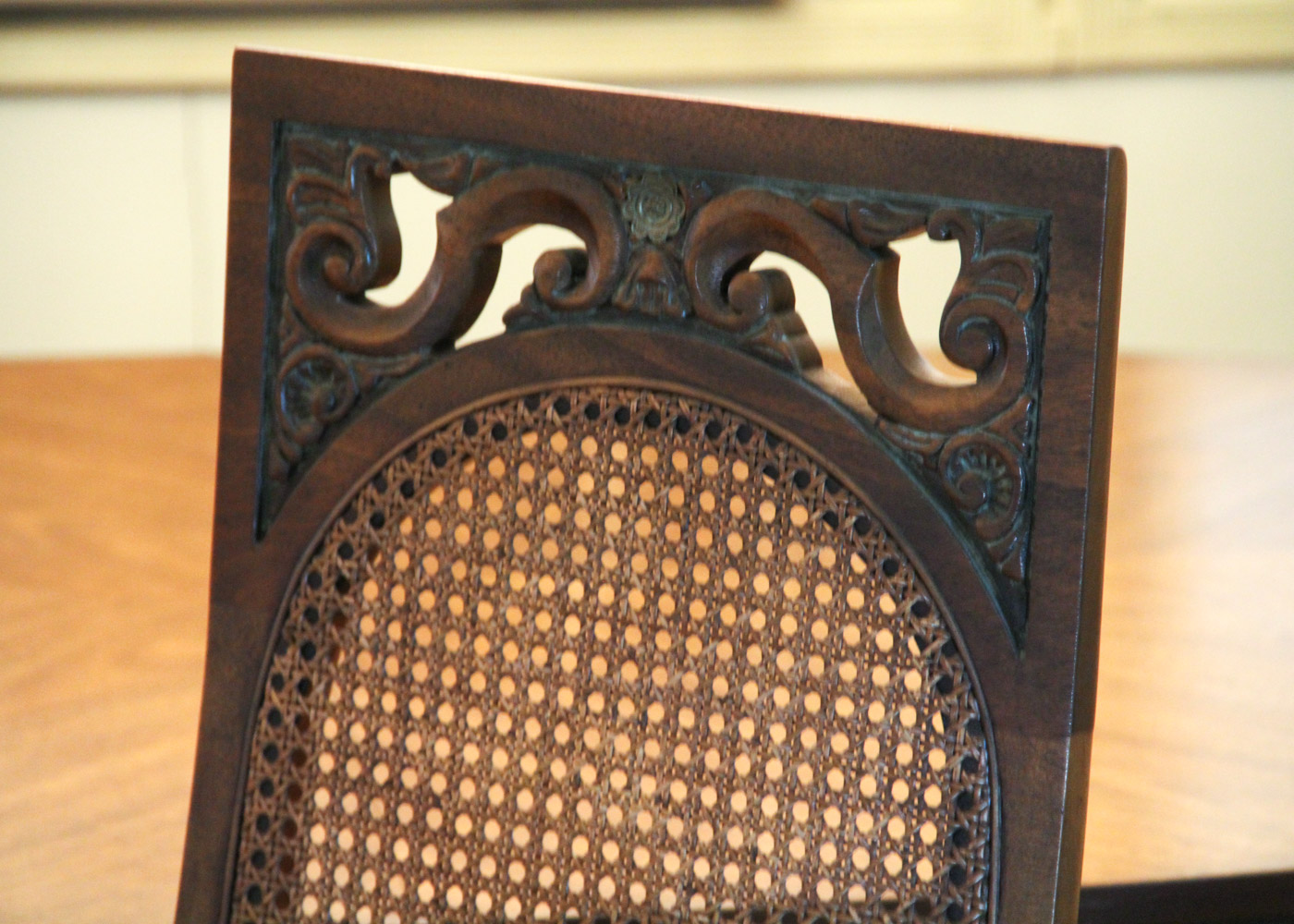 Vintage Dining Room Table and Four Chairs