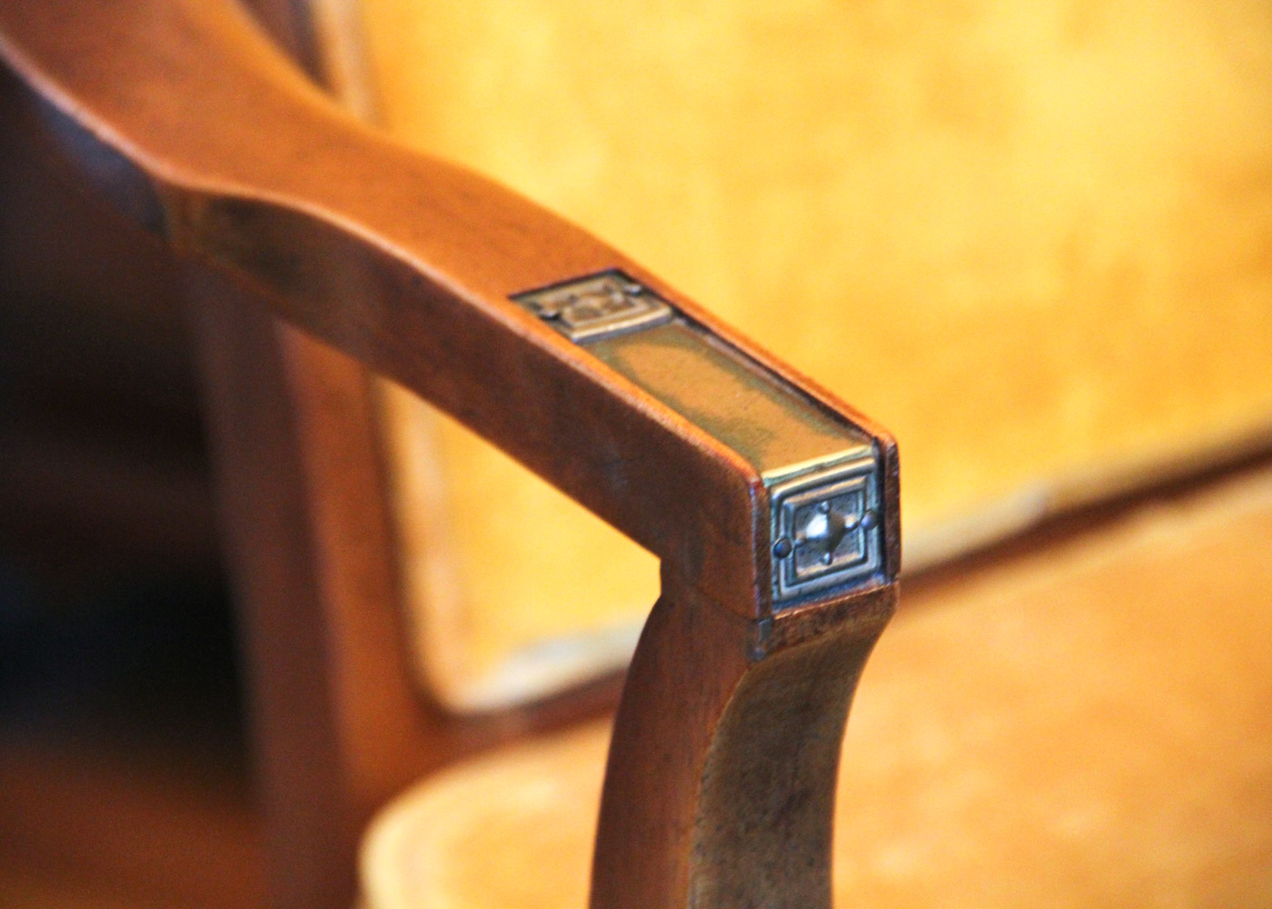 Vintage Dining Room Table and Four Chairs
