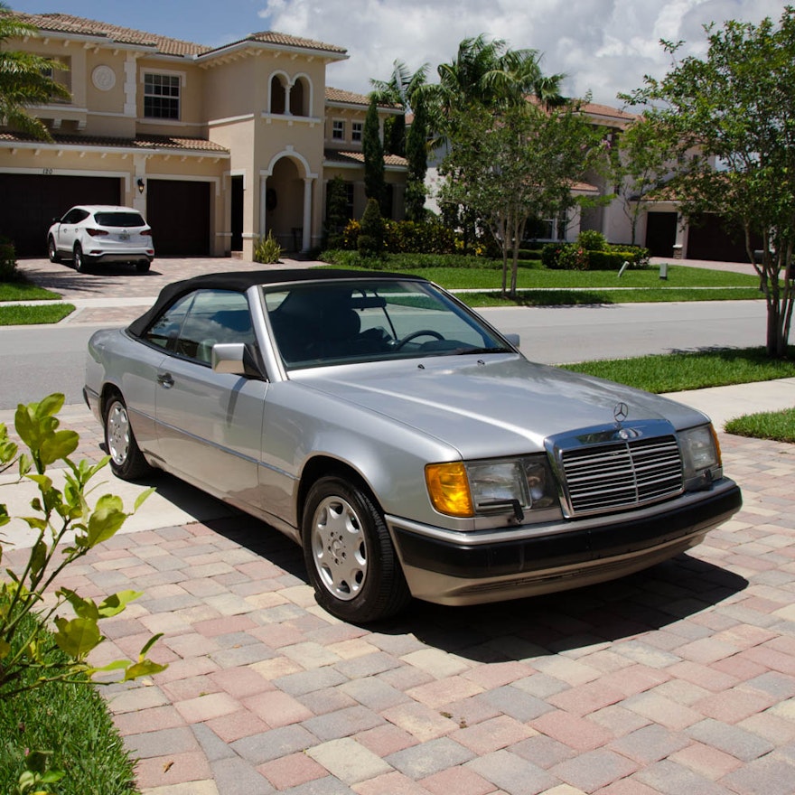 1993 Mercedes-Benz 300-Class Convertible Coupe