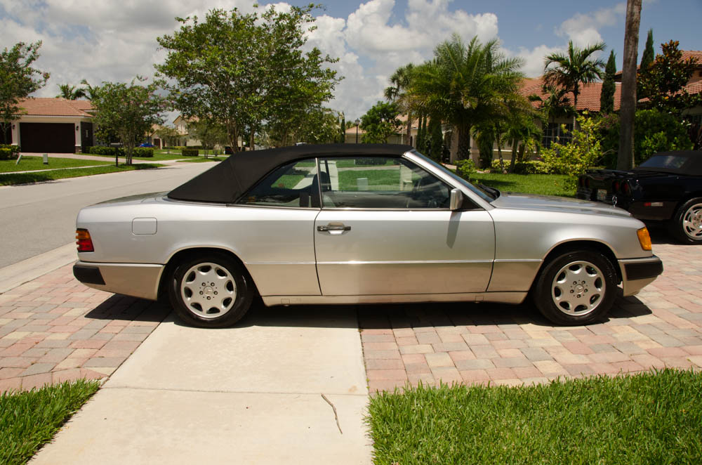 1993 Mercedes-Benz 300-Class Convertible Coupe