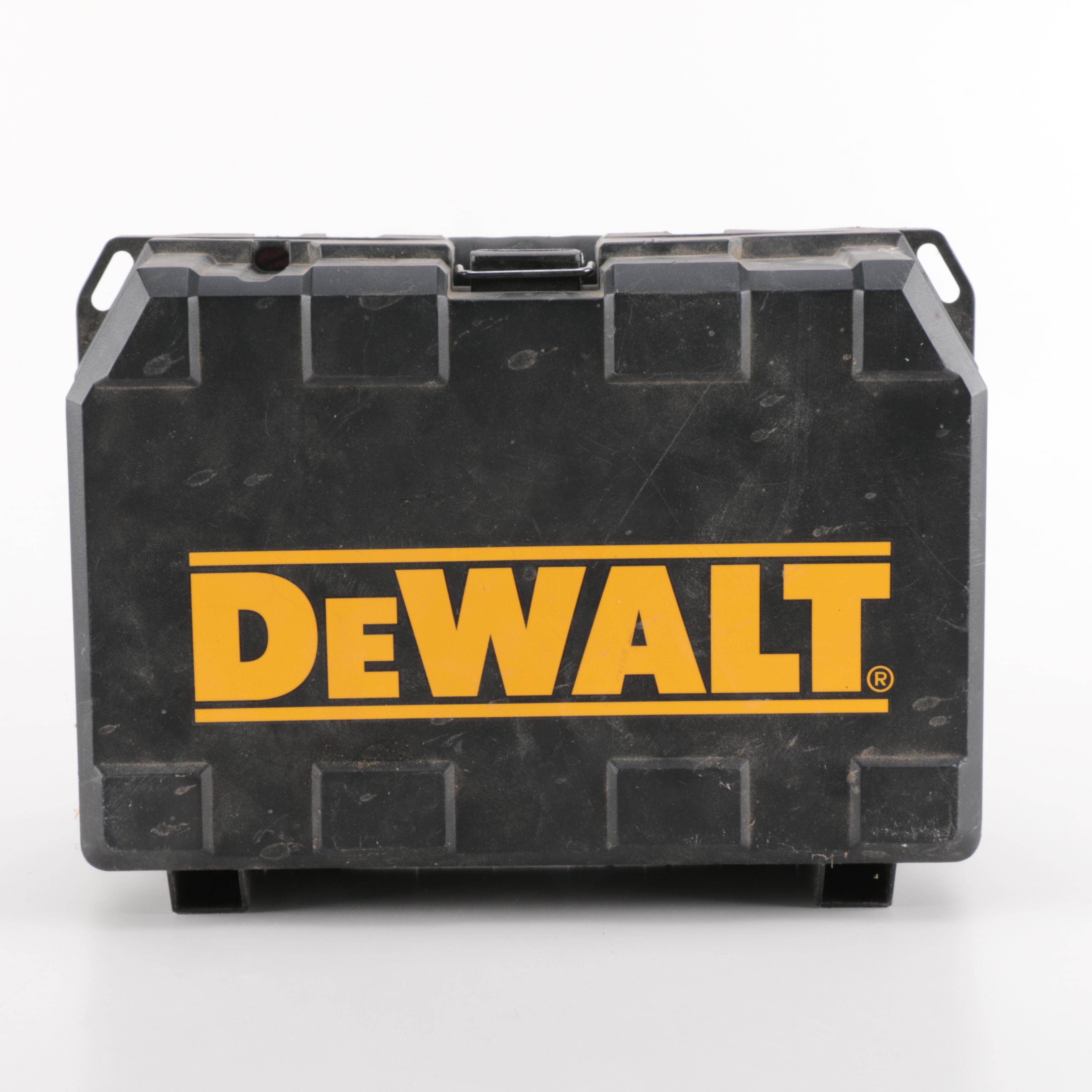 DeWalt Palm Sander