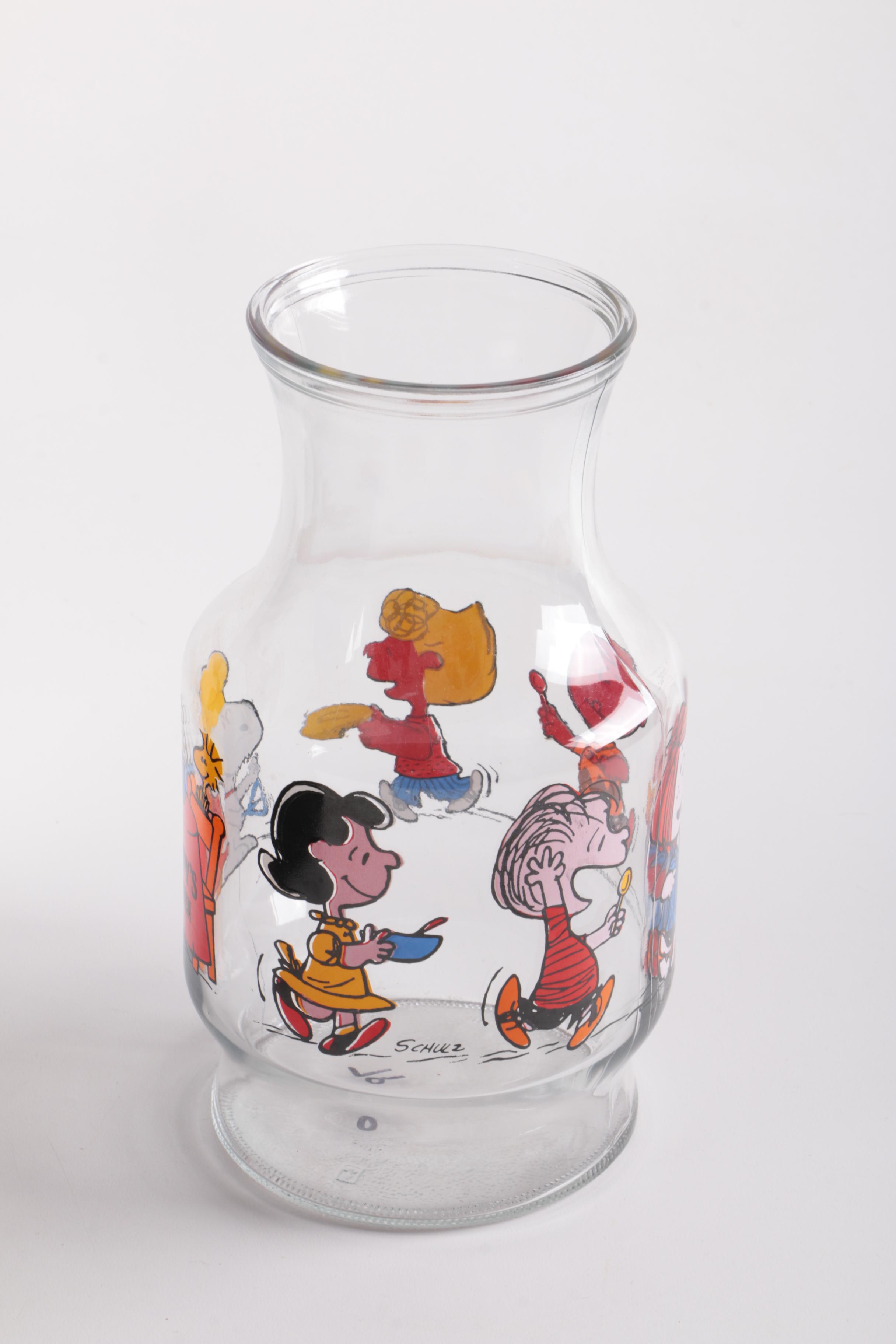 "Peanuts" Merchandise Including 1960s Anchor Hocking Carafes
