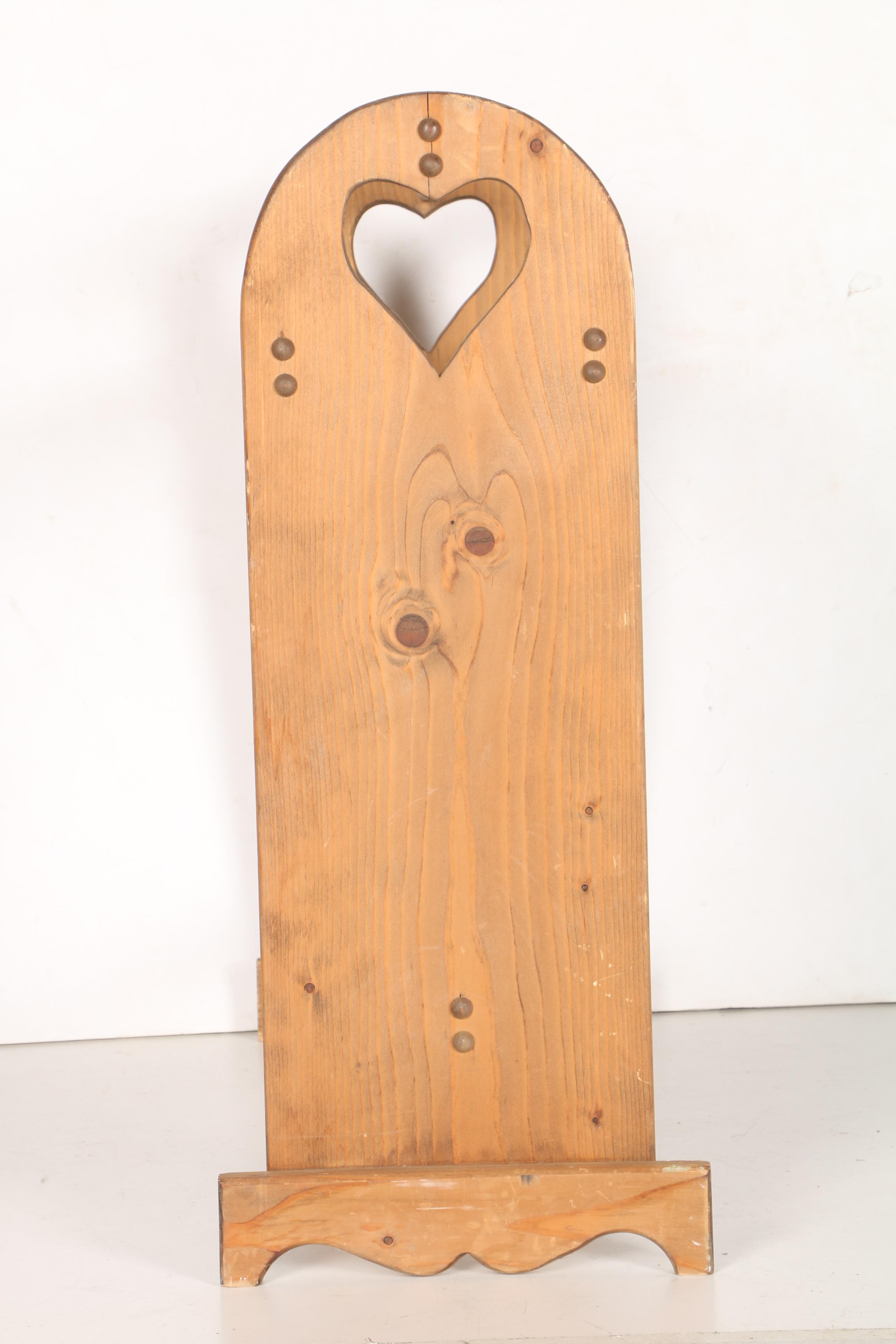 Primitive Style Pine Quilt Rack With Heart-Shaped Cutouts