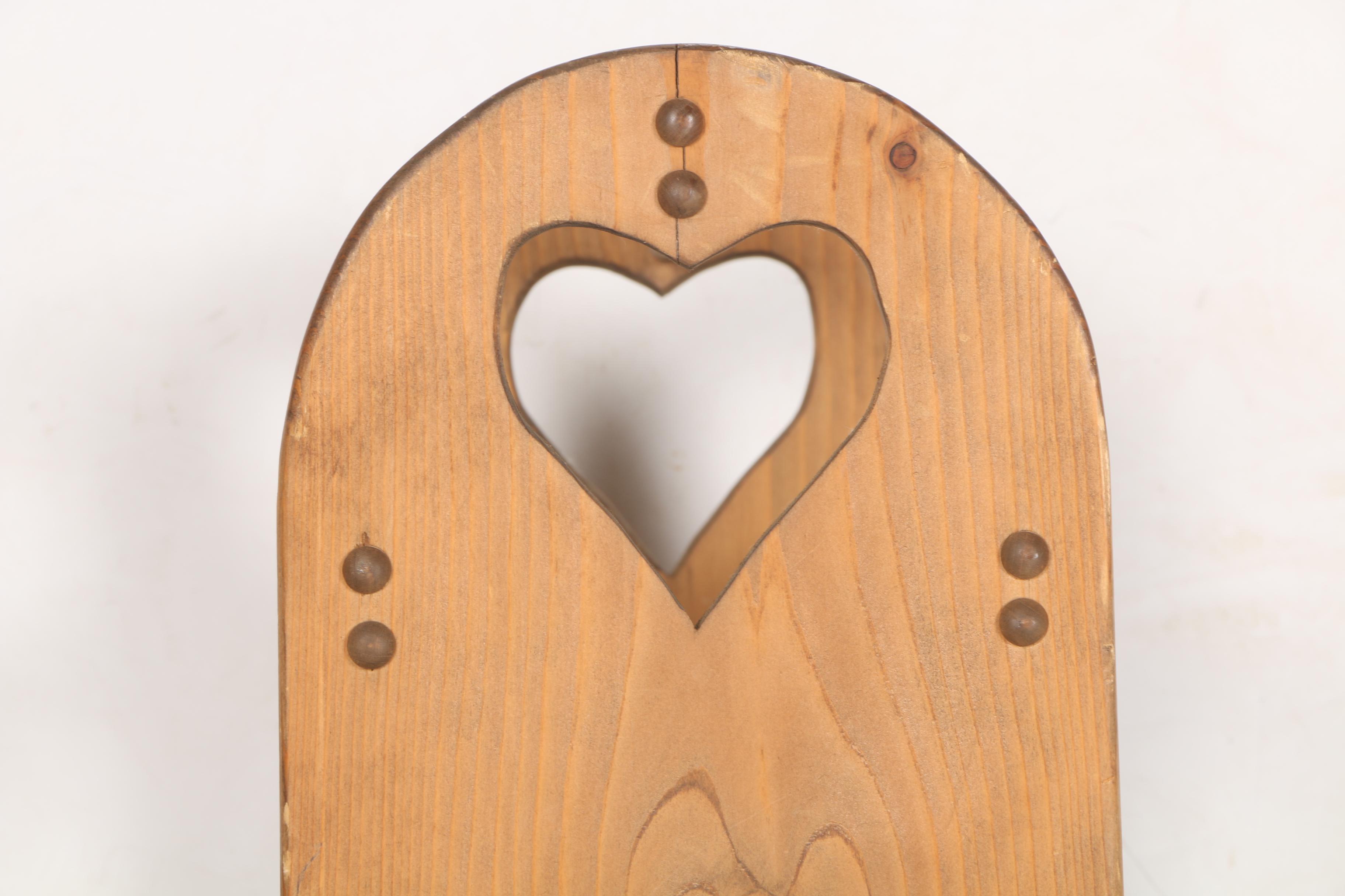 Primitive Style Pine Quilt Rack With Heart-Shaped Cutouts