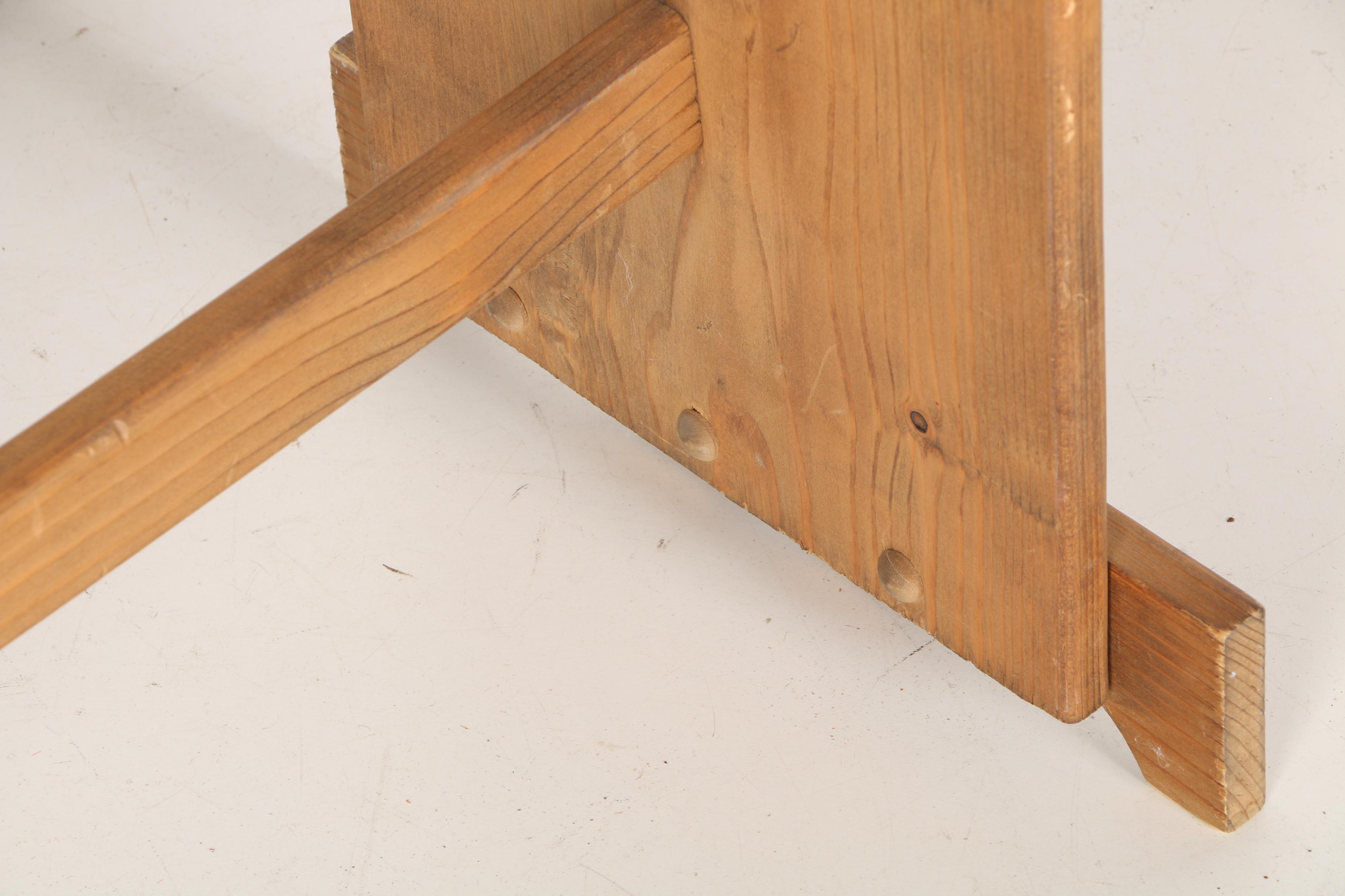 Primitive Style Pine Quilt Rack With Heart-Shaped Cutouts