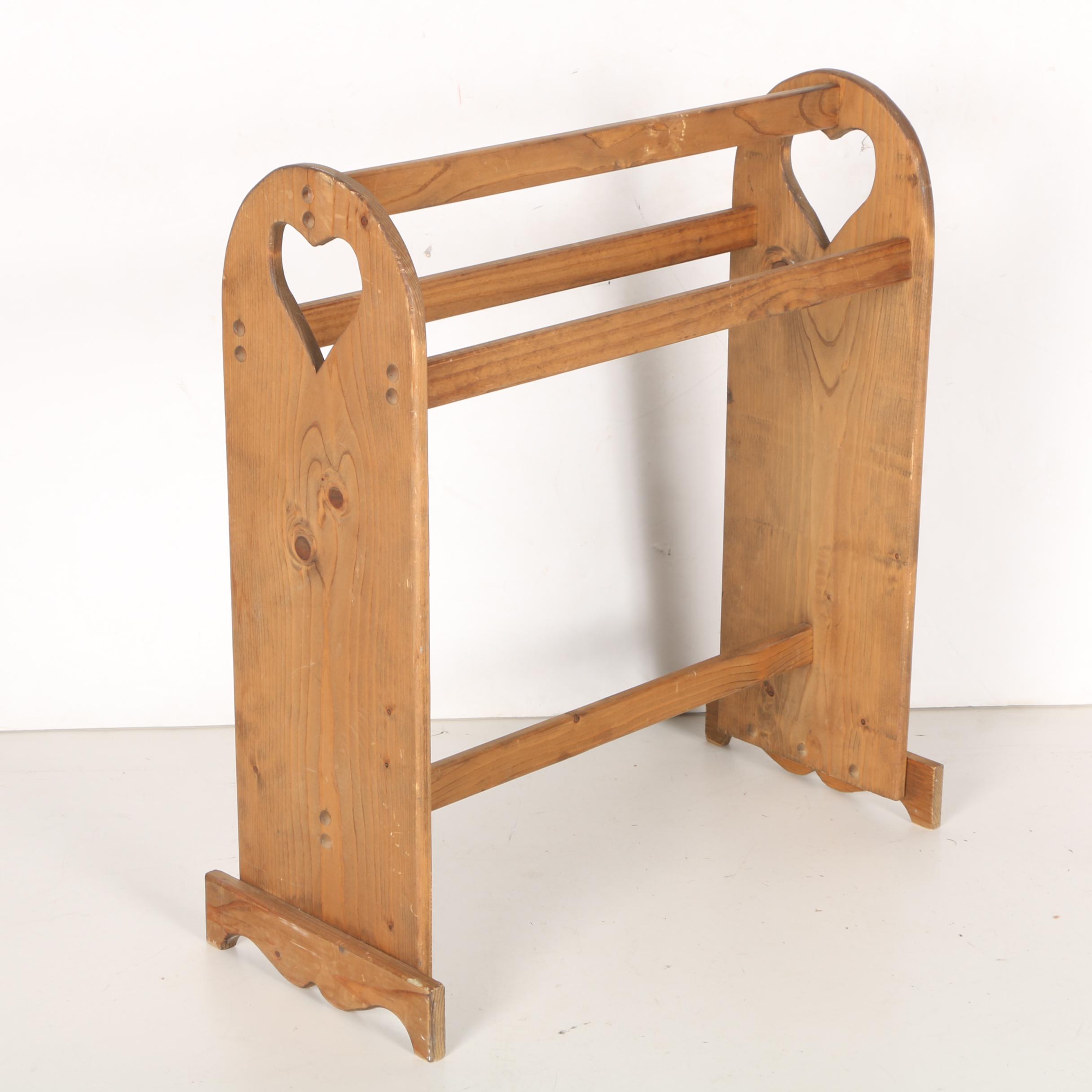 Primitive Style Pine Quilt Rack With Heart-Shaped Cutouts