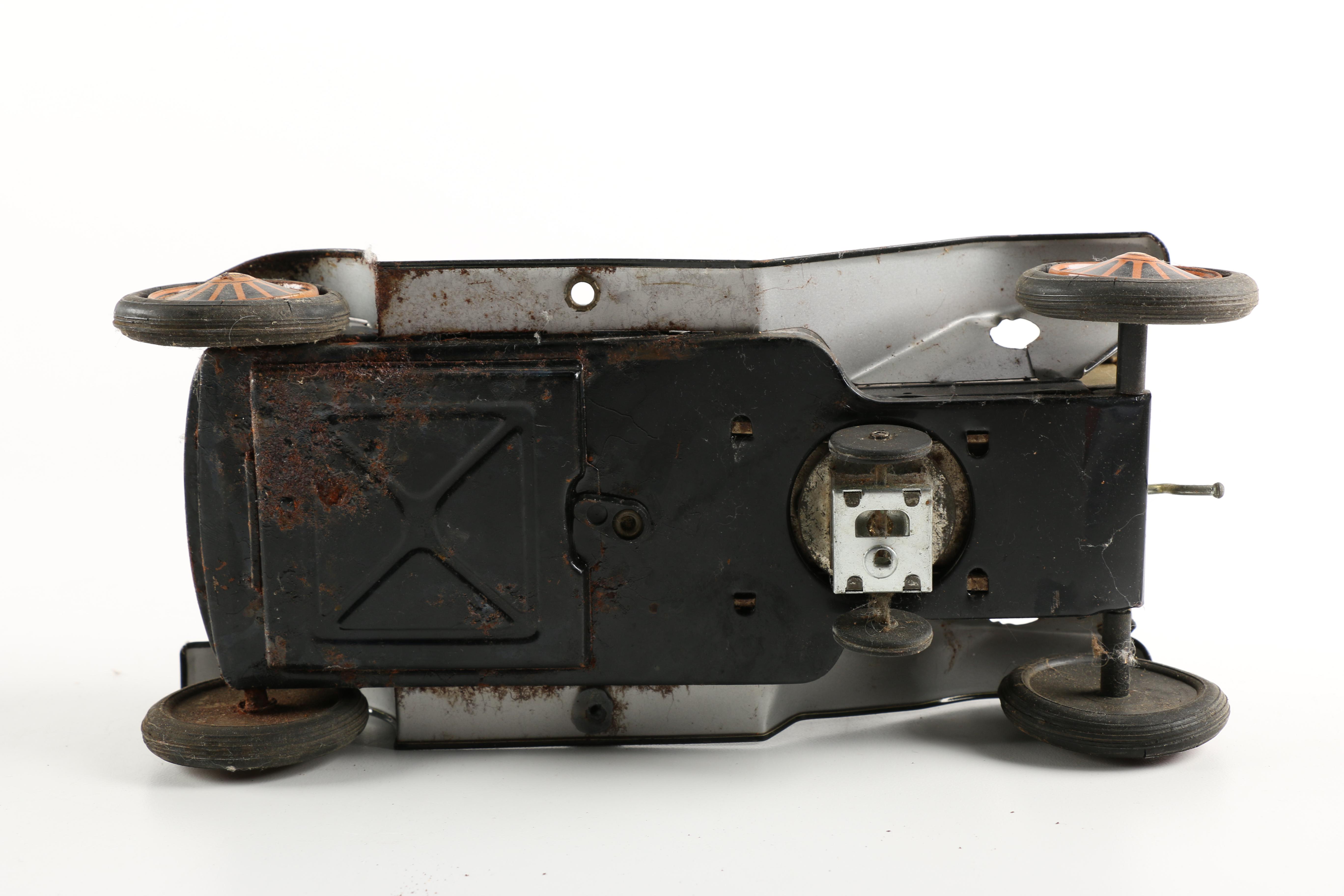 Vintage Metal Movable Vehicle Toys