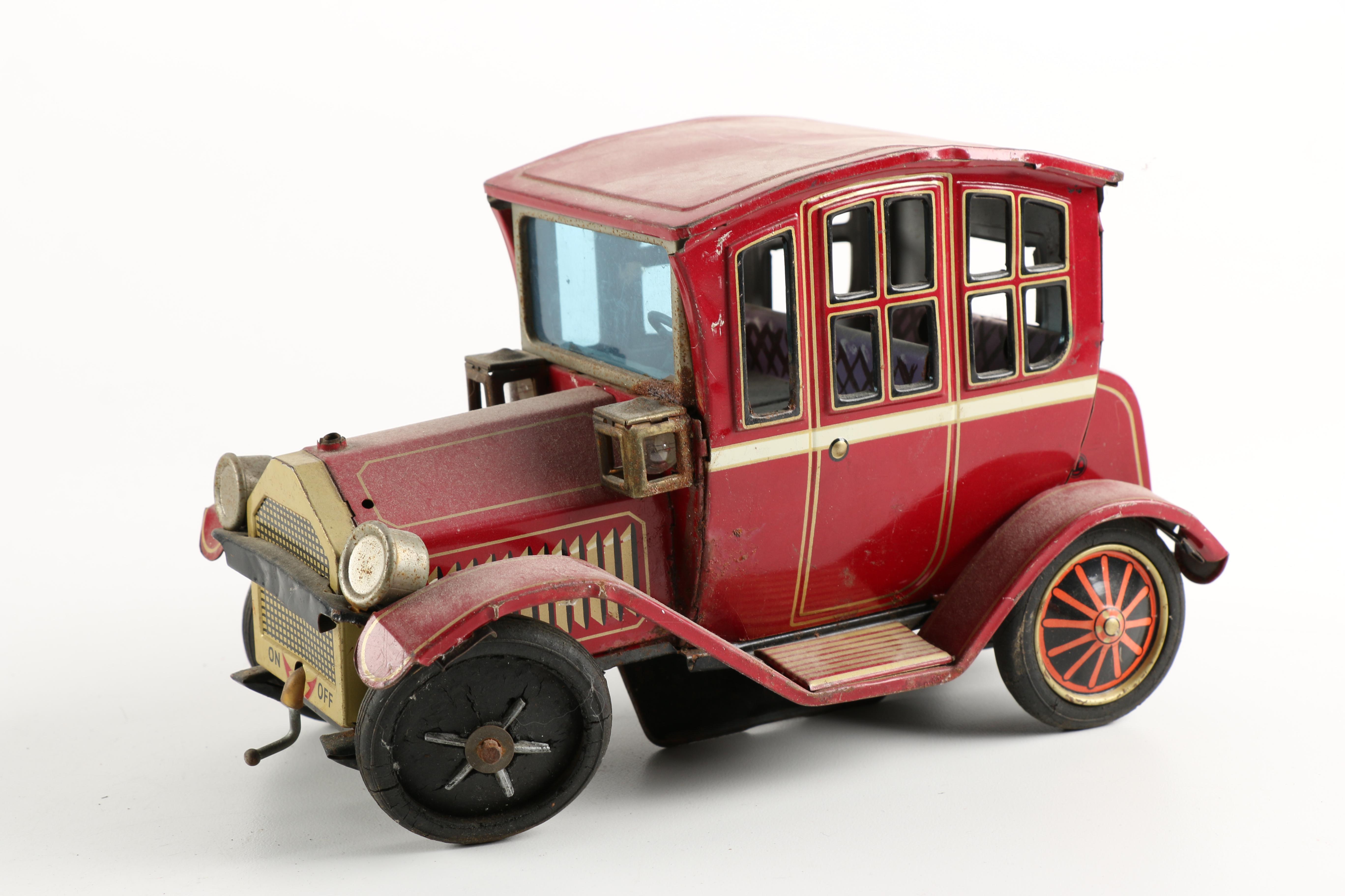 Vintage Metal Movable Vehicle Toys