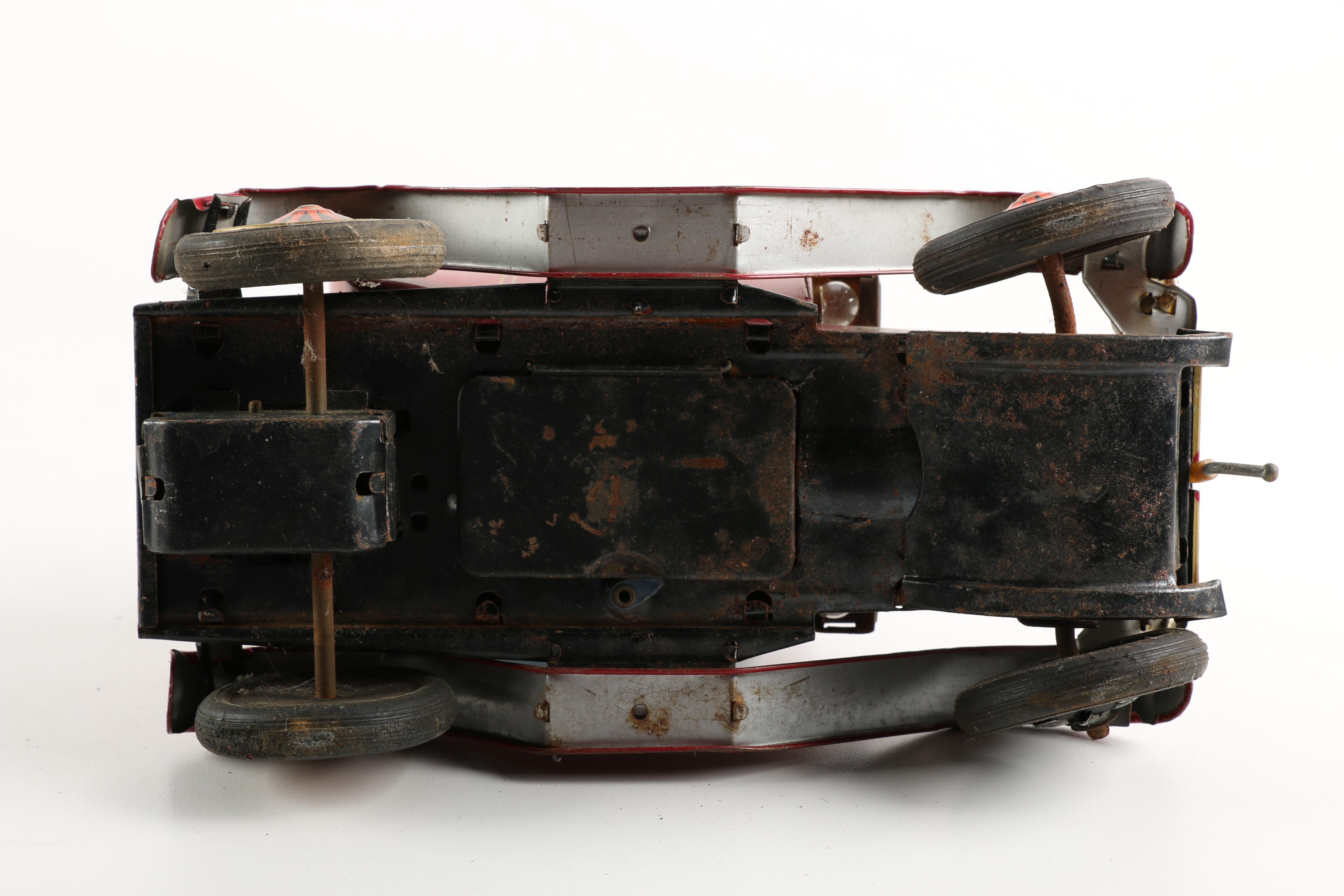 Vintage Metal Movable Vehicle Toys