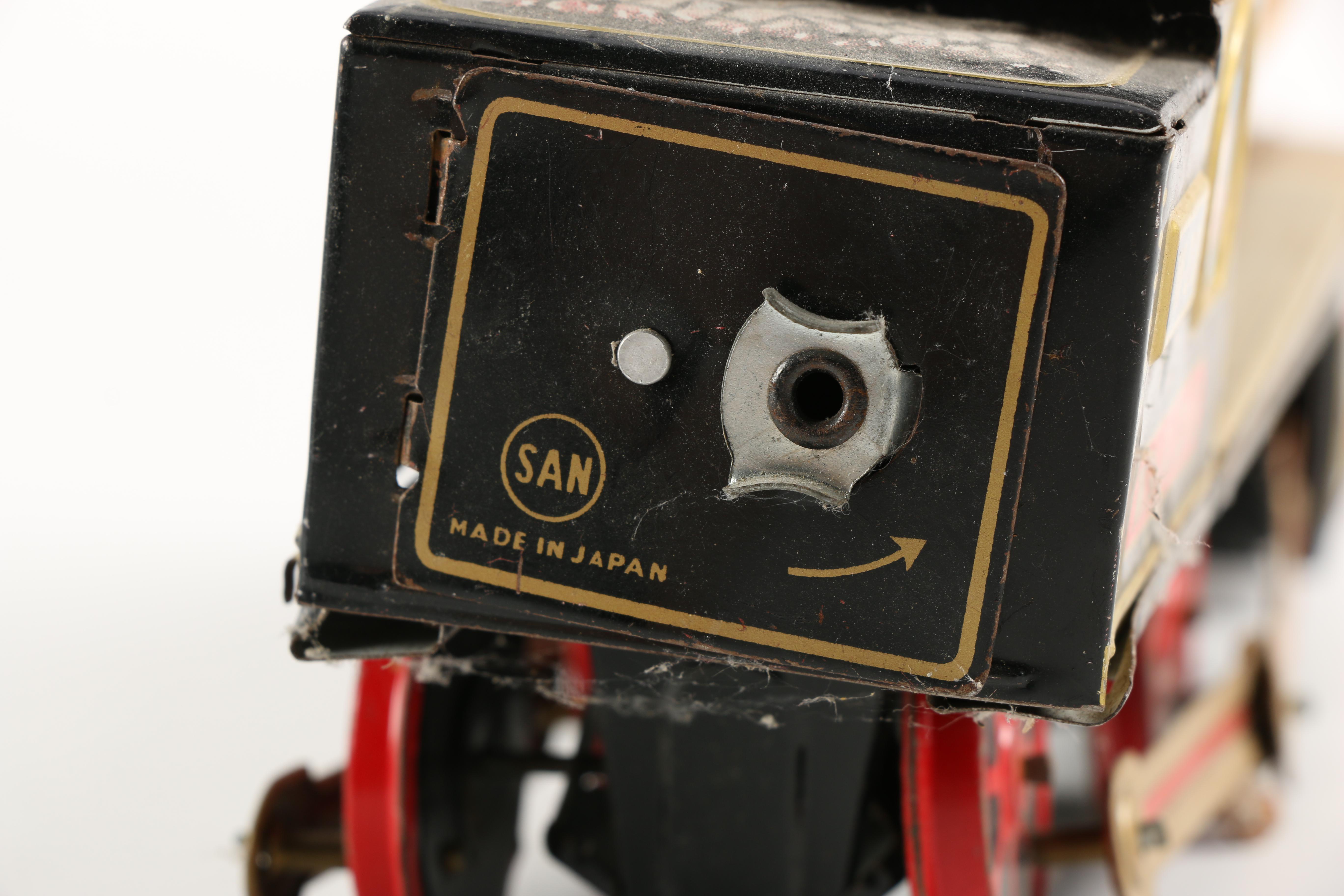 Vintage Metal Movable Vehicle Toys